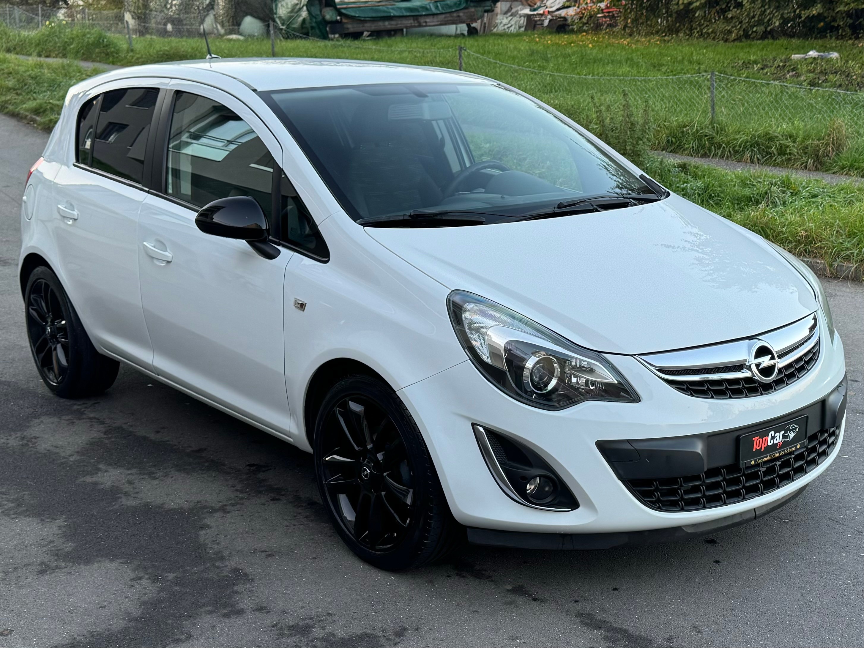 OPEL Corsa 1.4 TP Color Edition