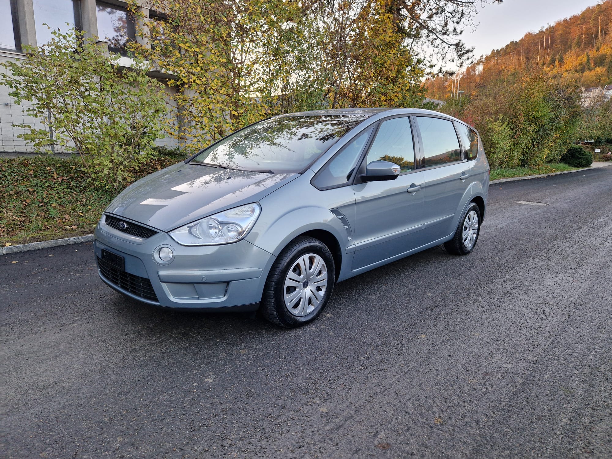 FORD S-Max 2.0i Ambiente