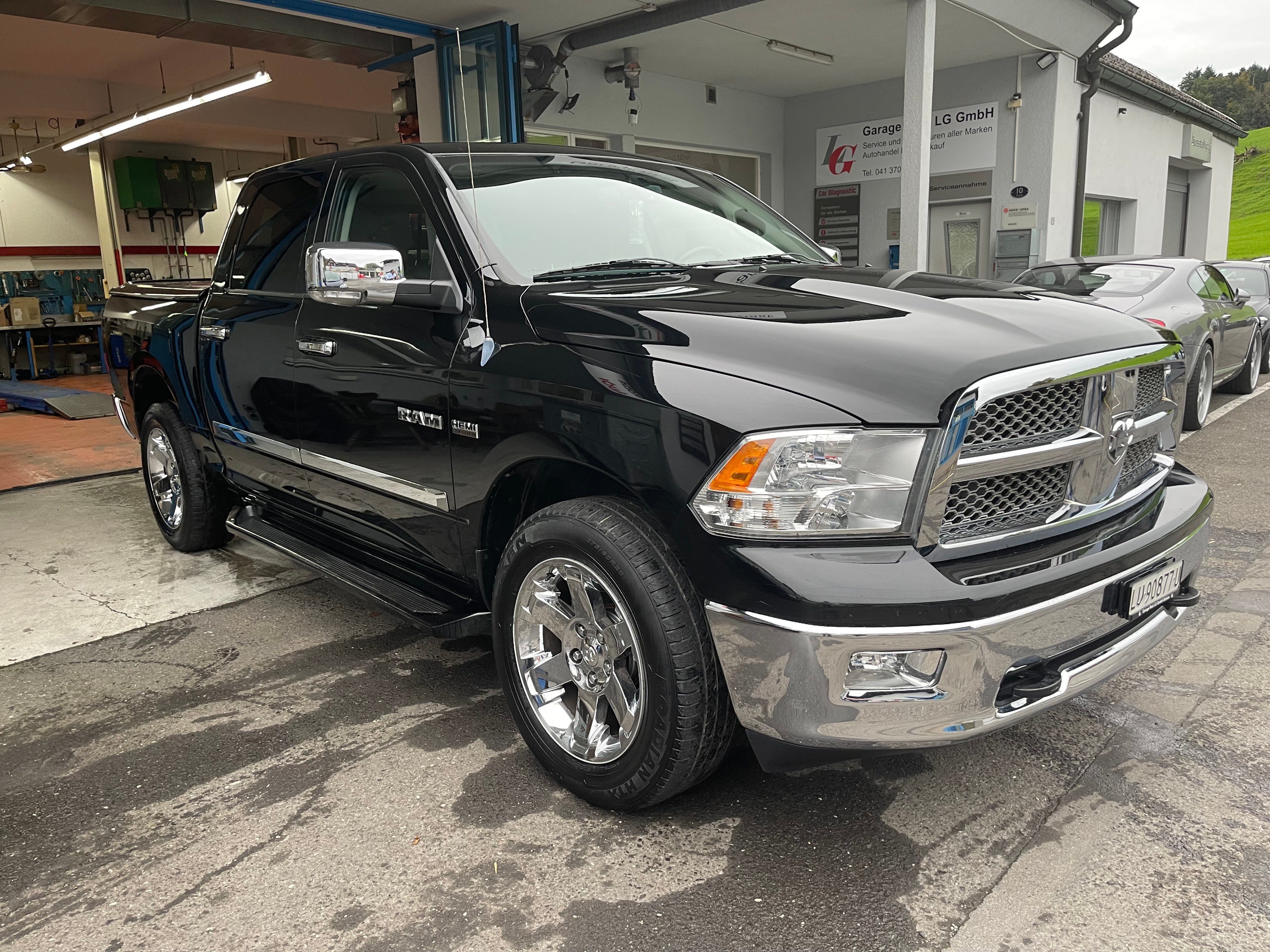 DODGE DODGE Ram Laramie