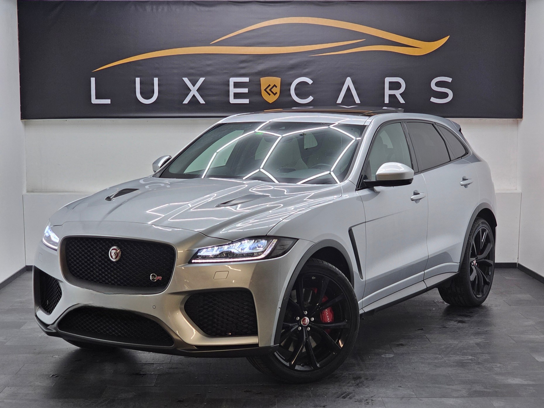 JAGUAR F-Pace 5.0 V8 SVR P550 AWD