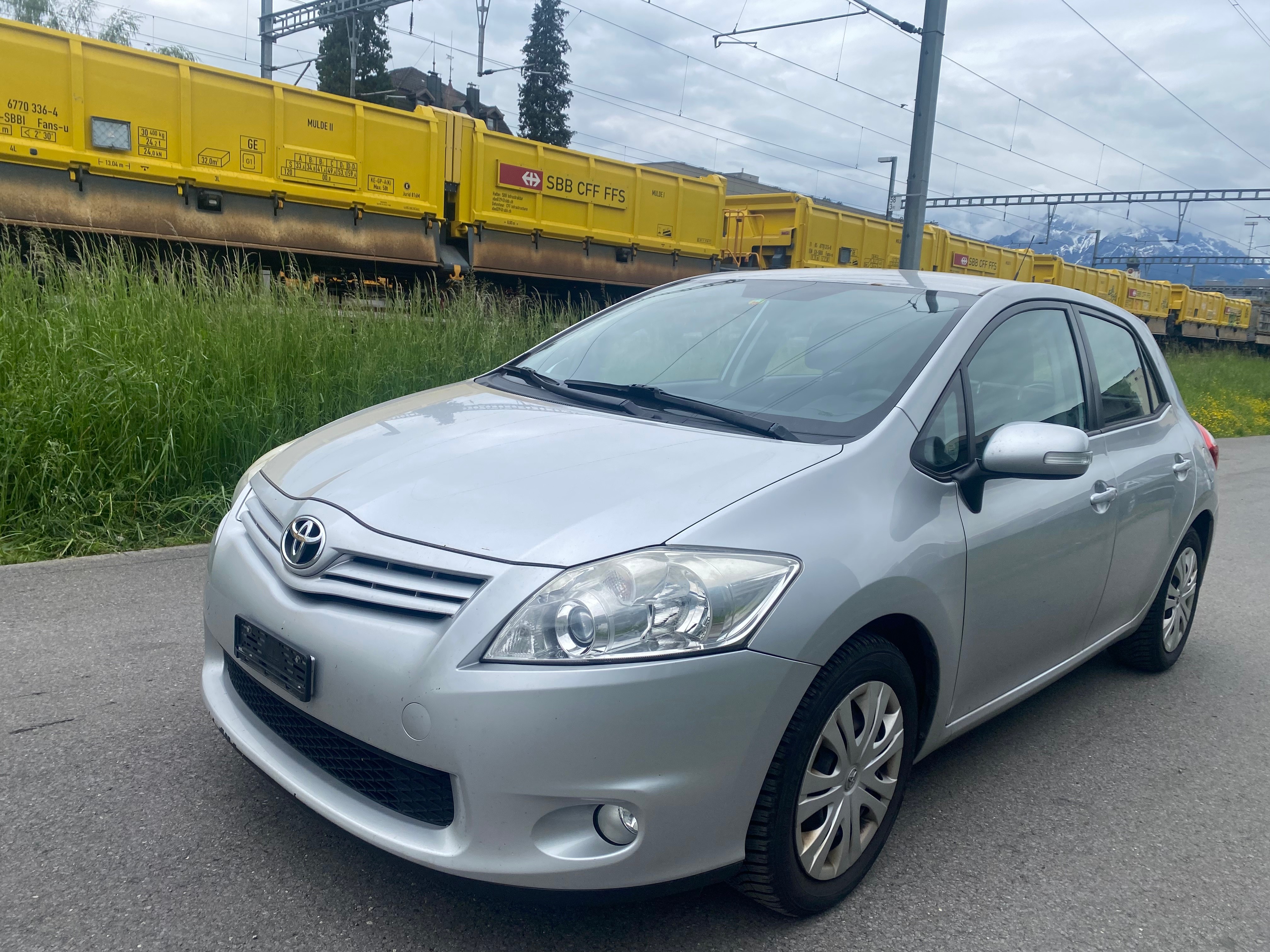 TOYOTA Auris 1.6 Linea Luna