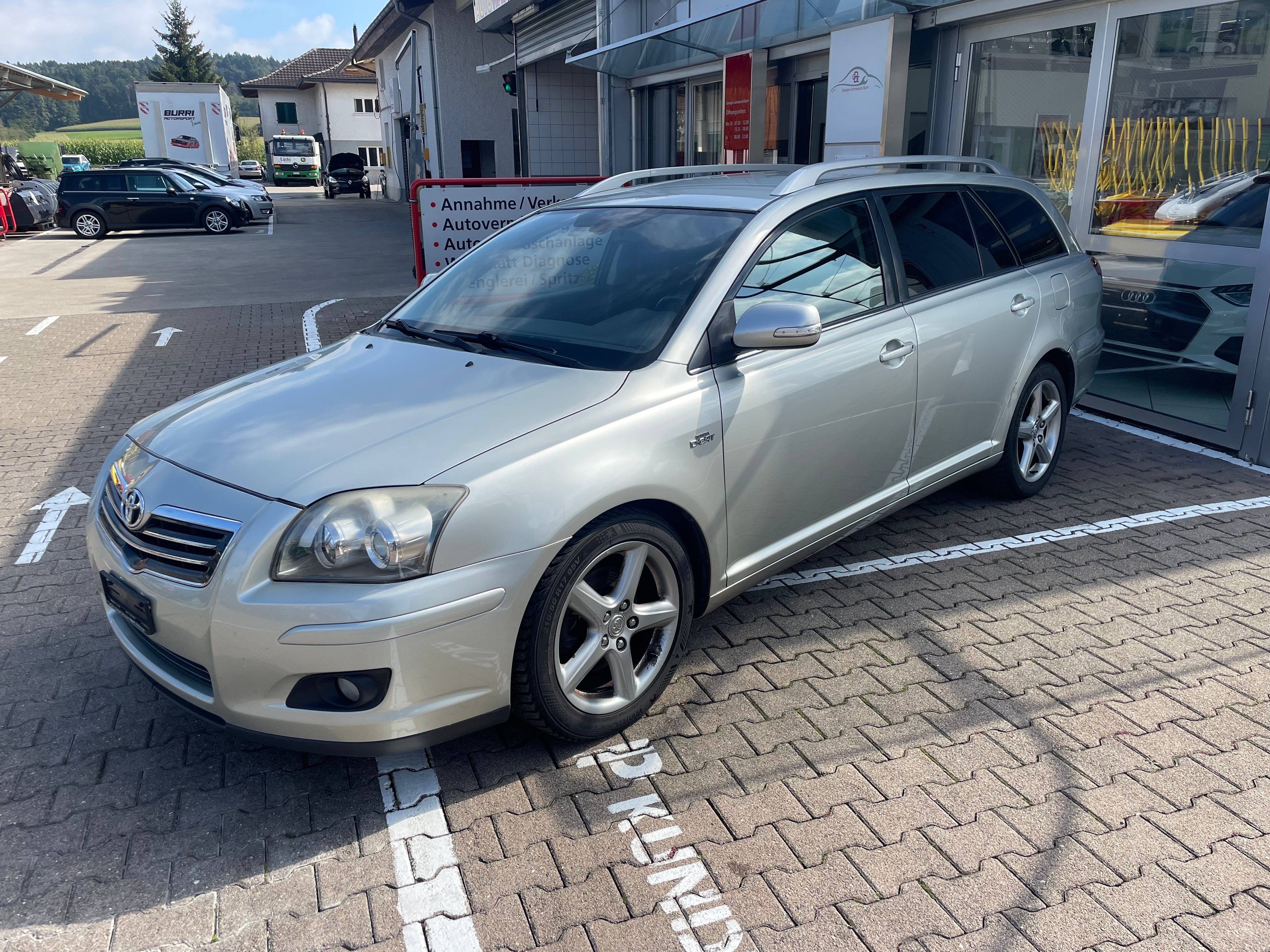 TOYOTA Avensis 2.2D-4 D CleanPower Linea Sol Sportswagon