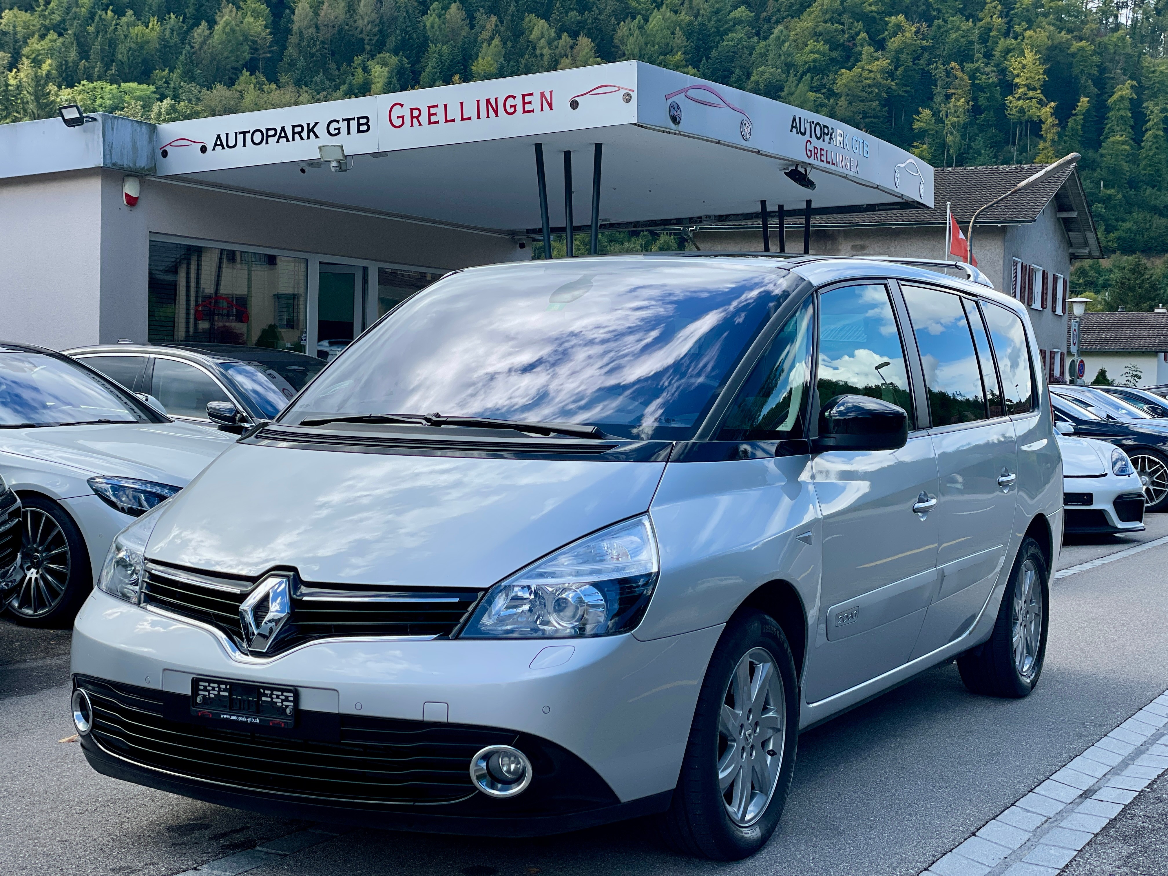 RENAULT Grand Espace 2.0 dCi Swiss Edition