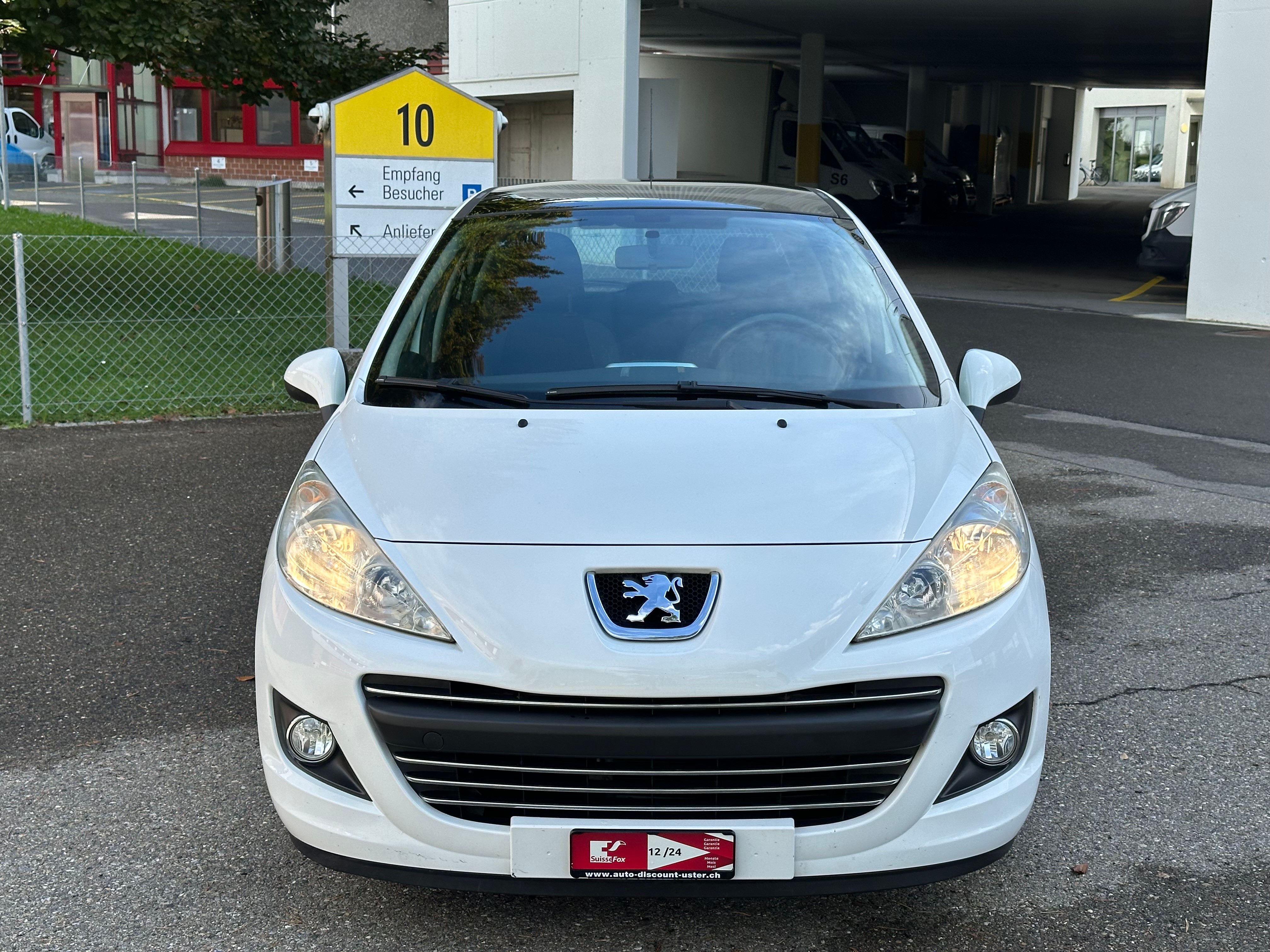 PEUGEOT 207 1.4 16V Millesim 200