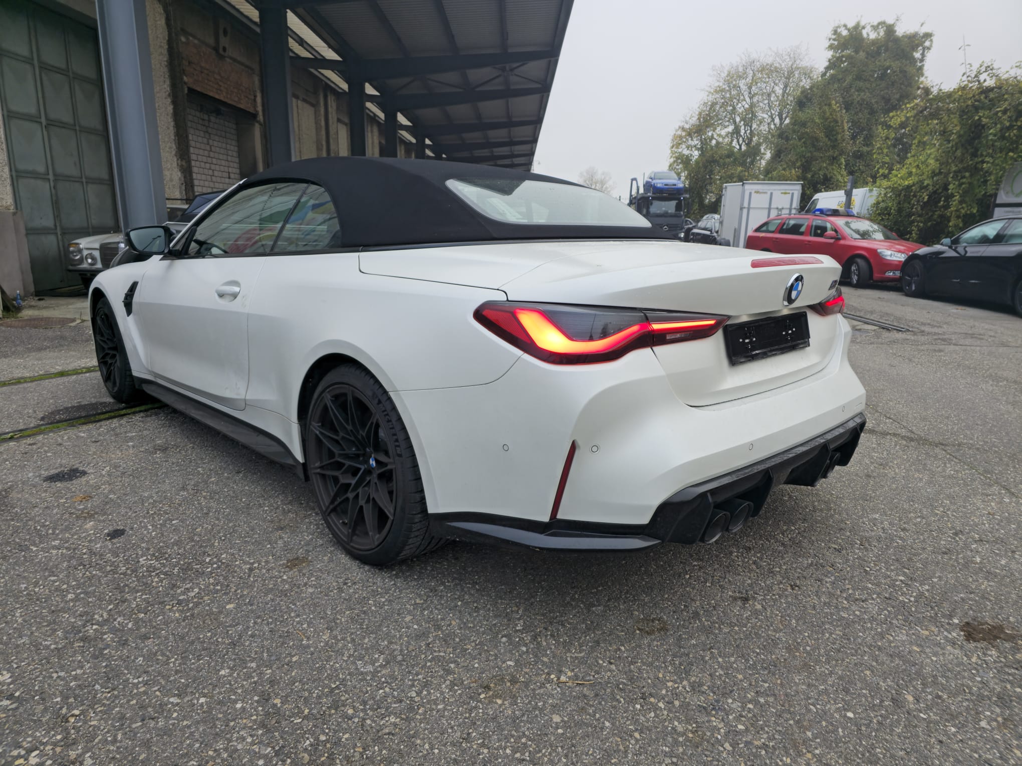 BMW M4 Cabrio Competition M xDrive