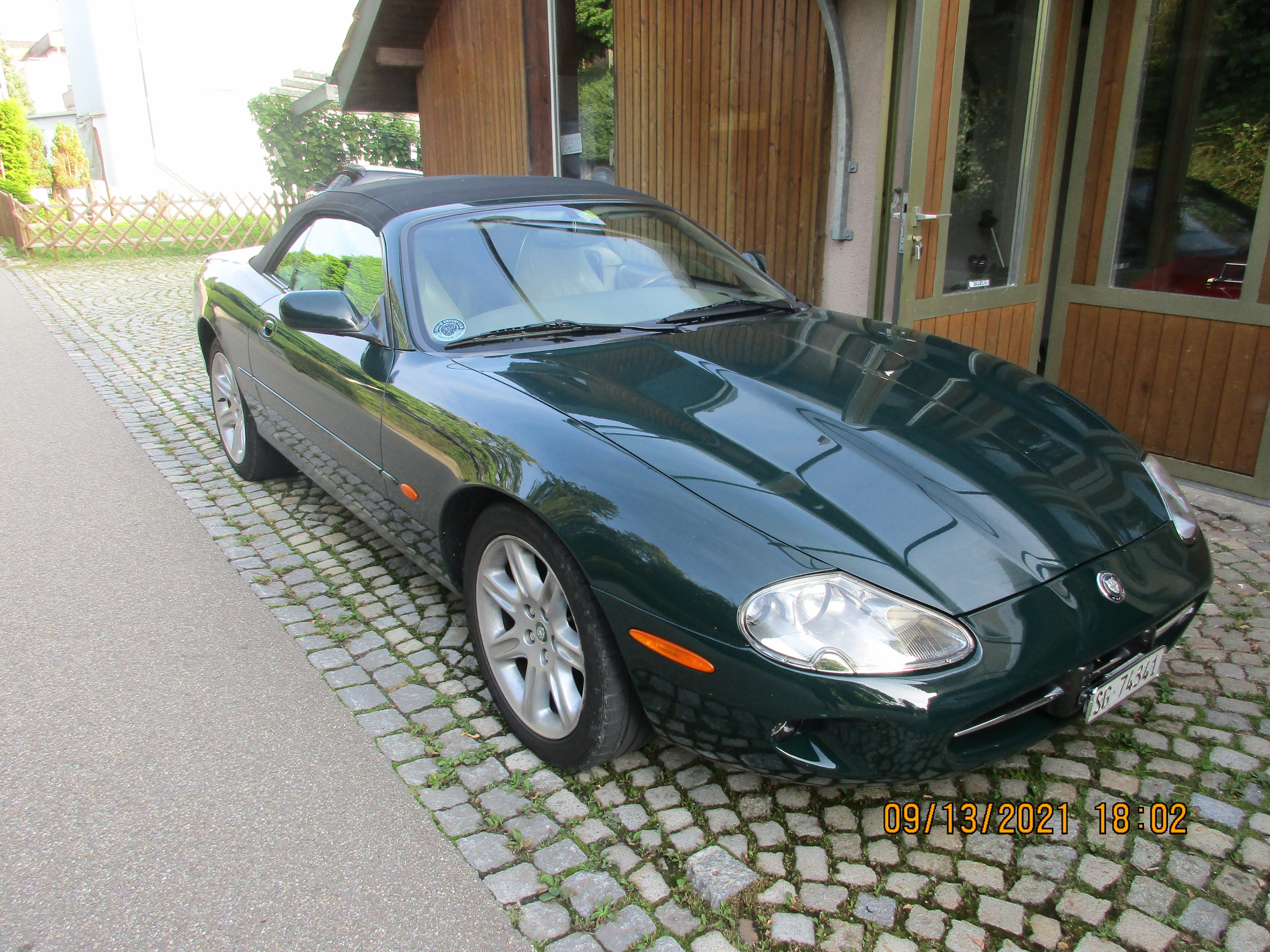 JAGUAR XK8 Convertible