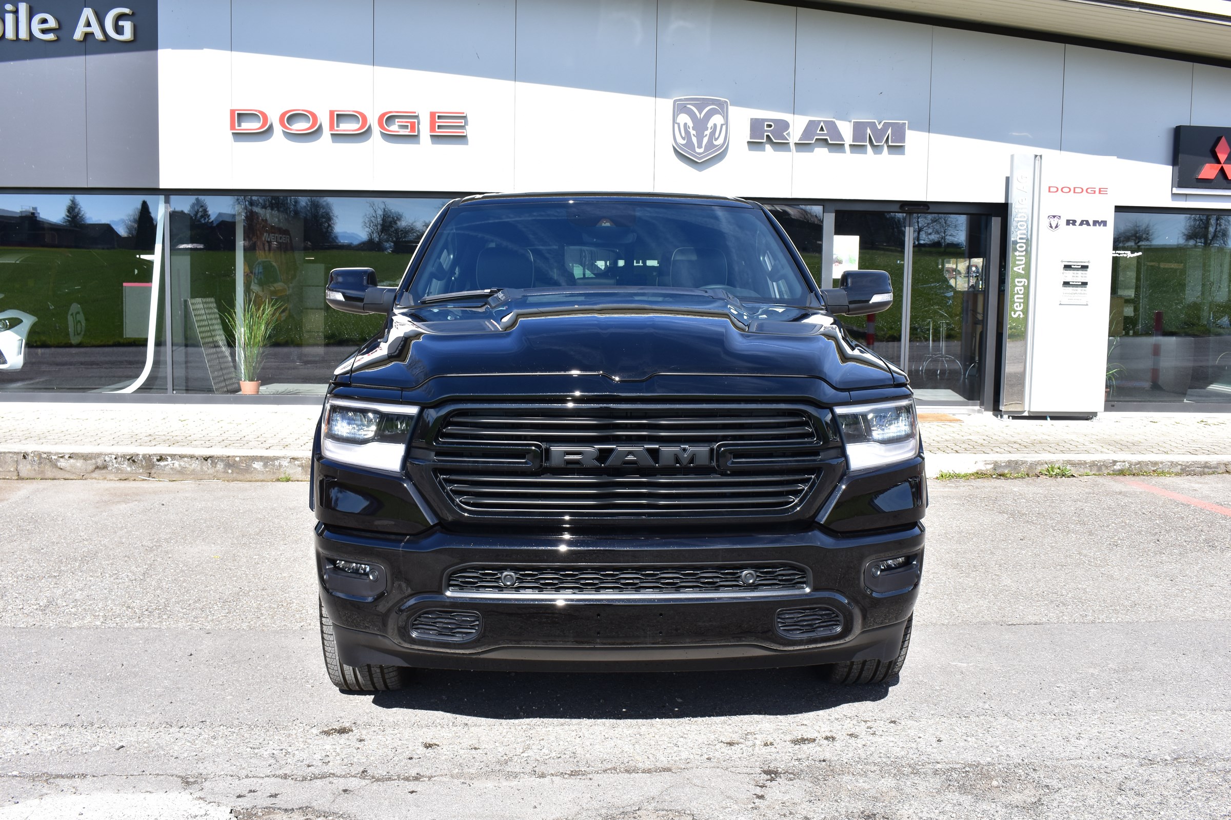 DODGE Ram 1500 Laramie Night Edition 3.0 Eco Diesel