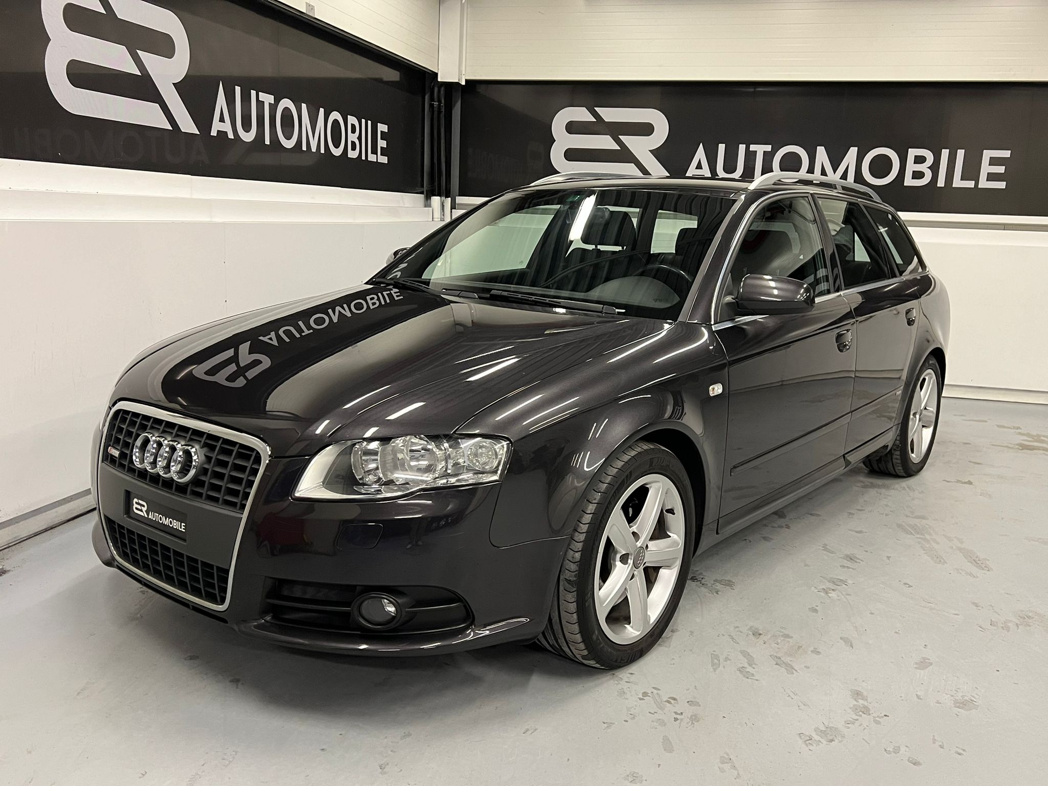 AUDI A4 Avant 2.0 Turbo FSI quattro