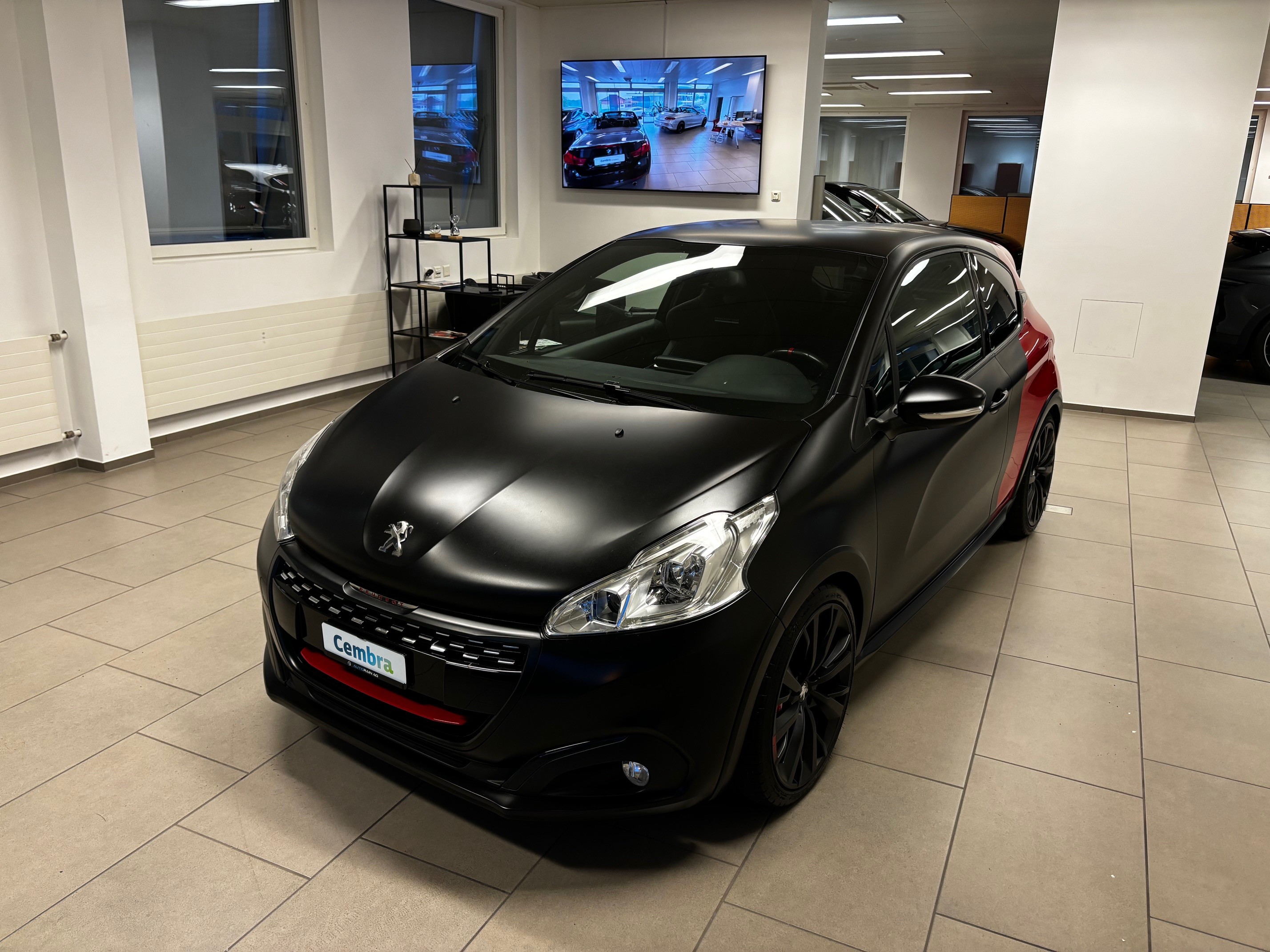 PEUGEOT 208 1.6 Turbo GTi 30th