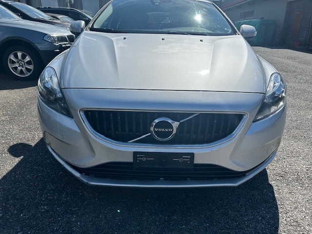 VOLVO V40 T3 Kinetic Geartronic