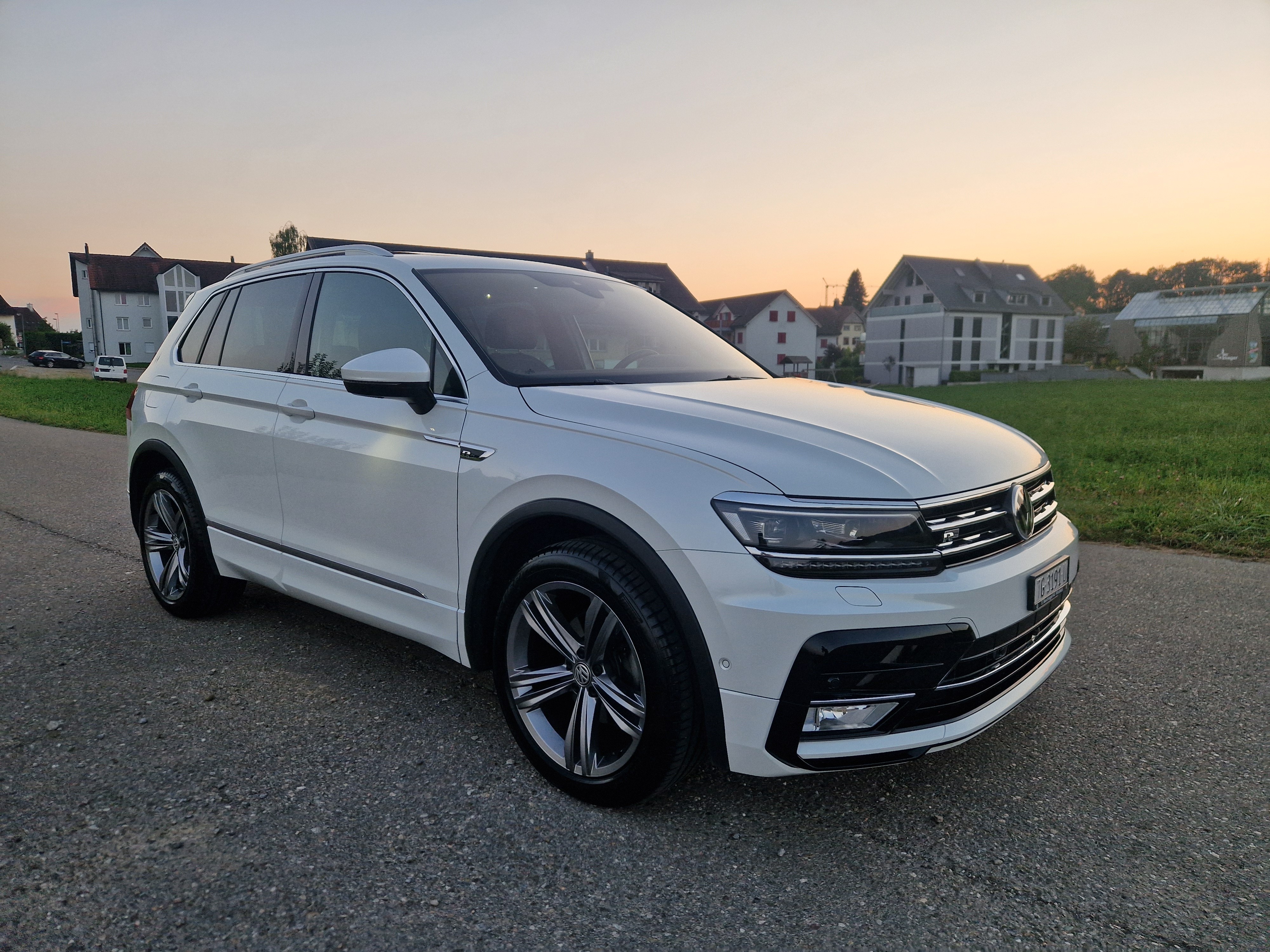 VW Tiguan 2.0 TDI SCR R-Line 4Motion DSG