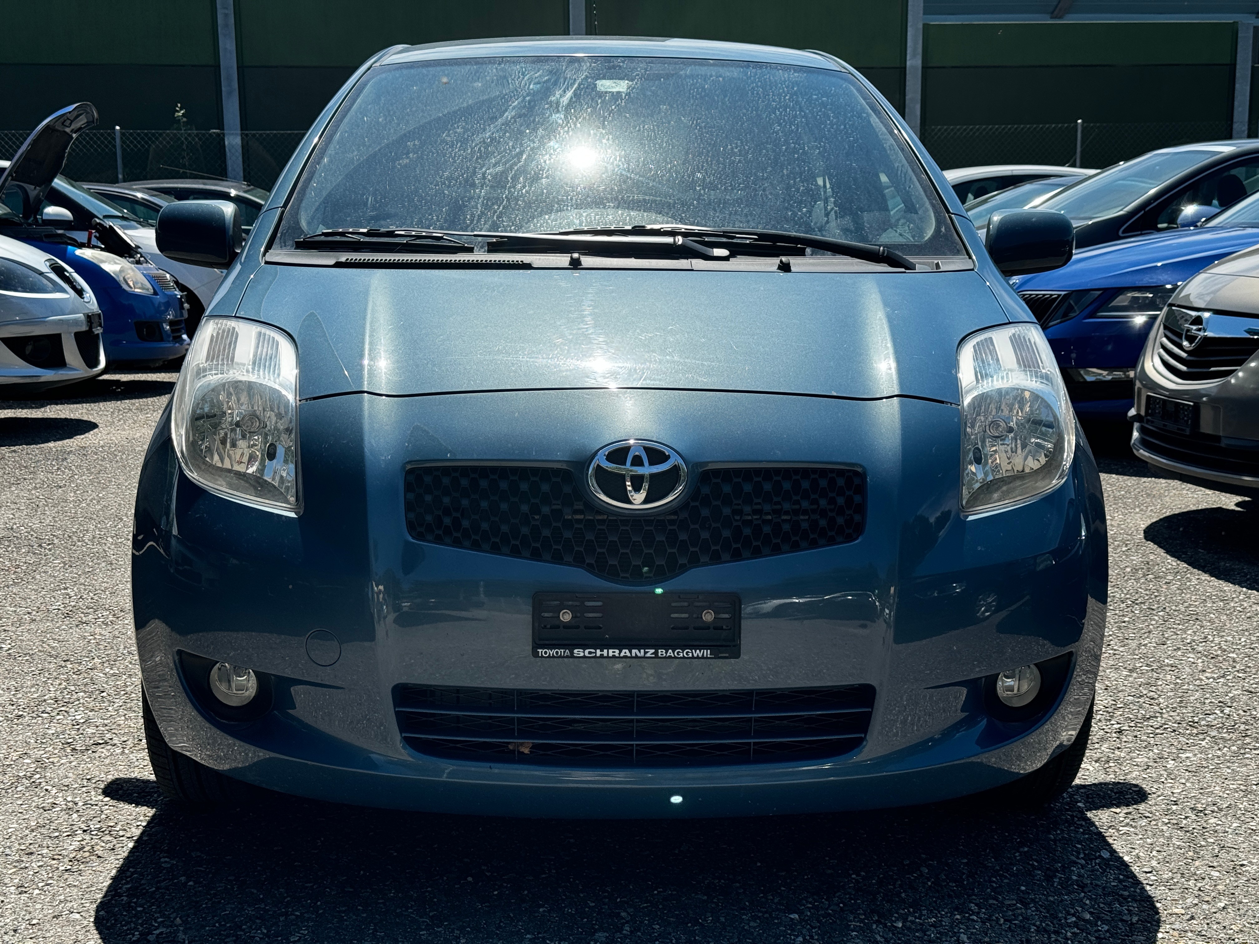 TOYOTA Yaris 1.3 Linea Sol