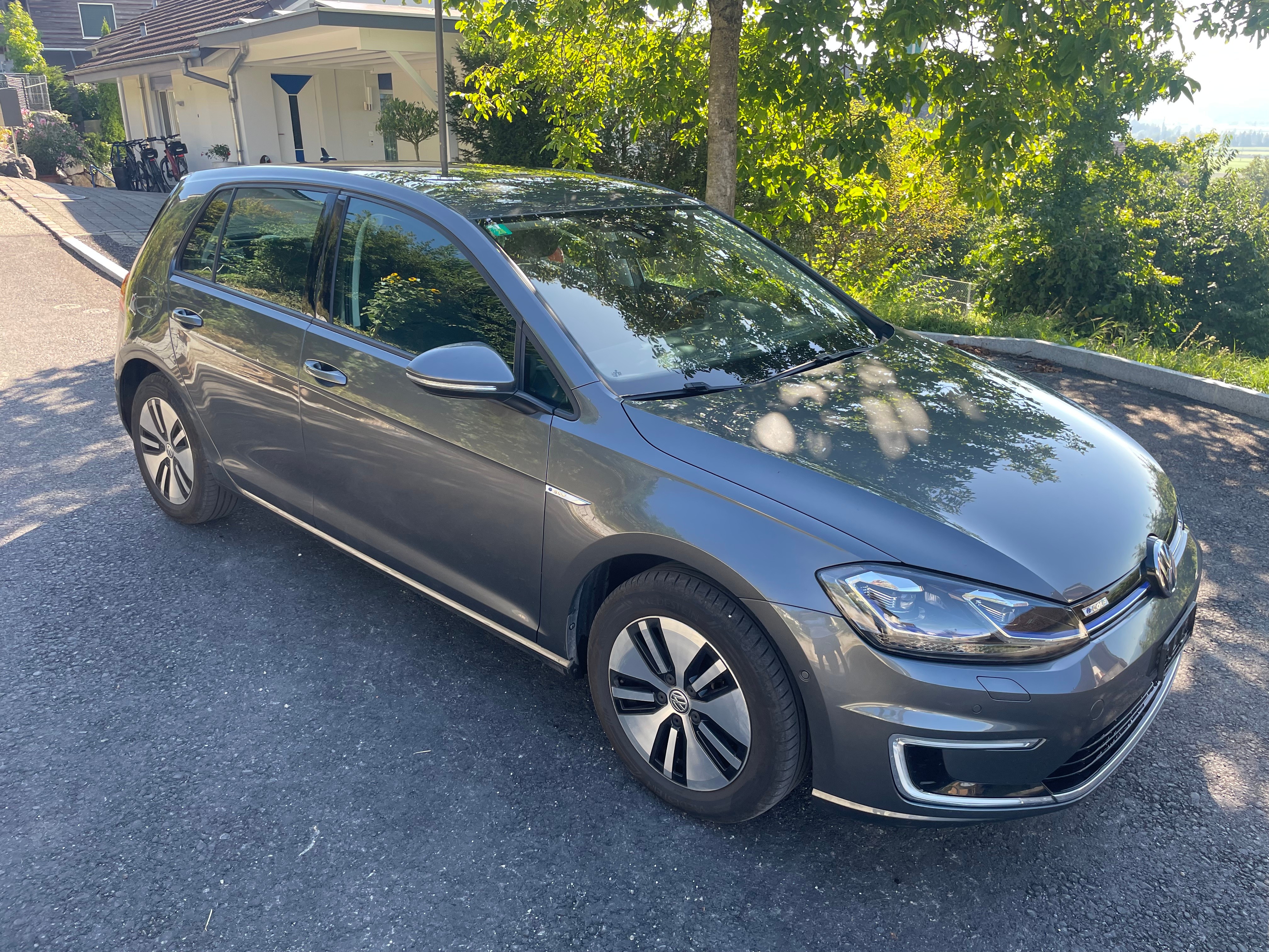 VW e-Golf