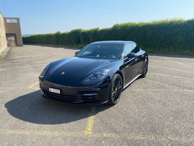 PORSCHE Panamera 4 E-Hybrid PDK