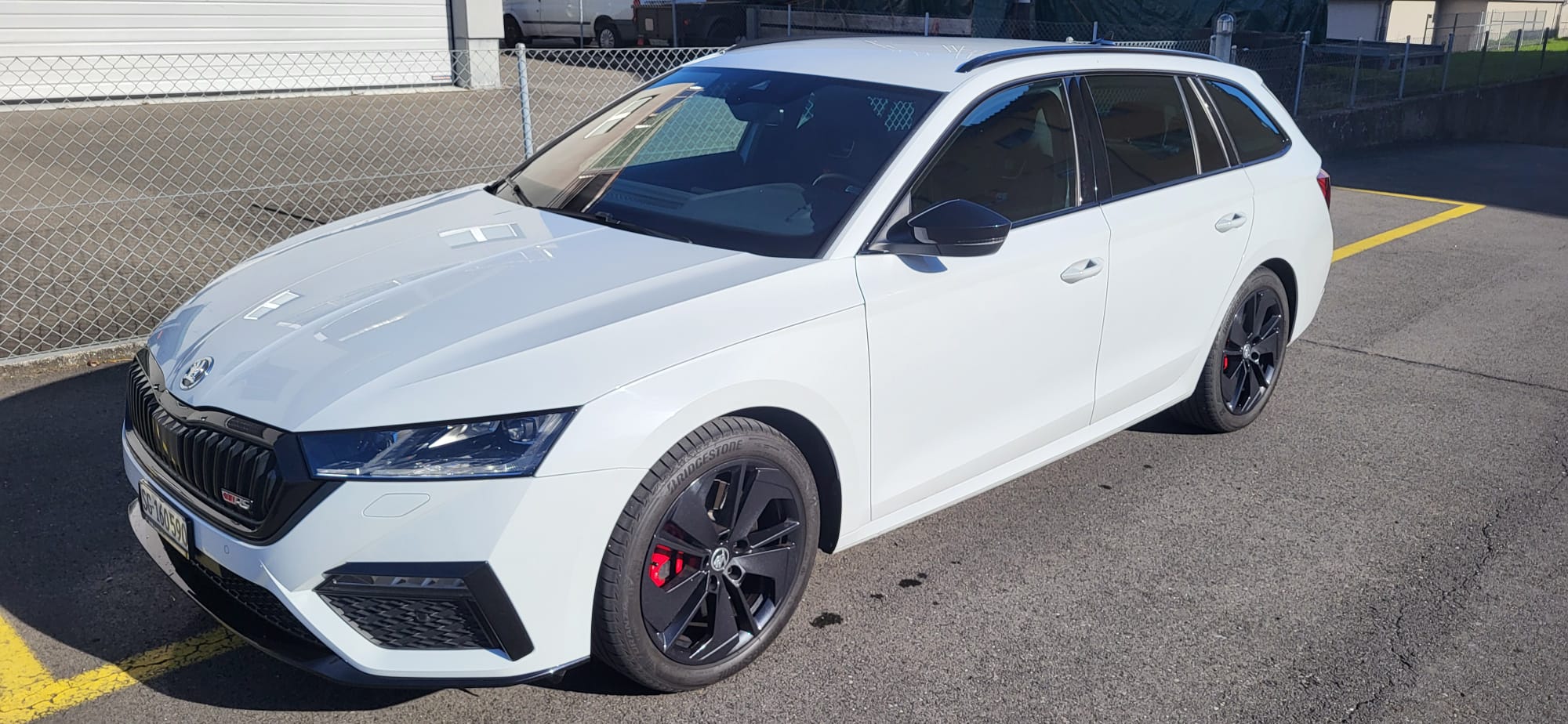 SKODA Octavia Combi 2.0 TSI DSG RS