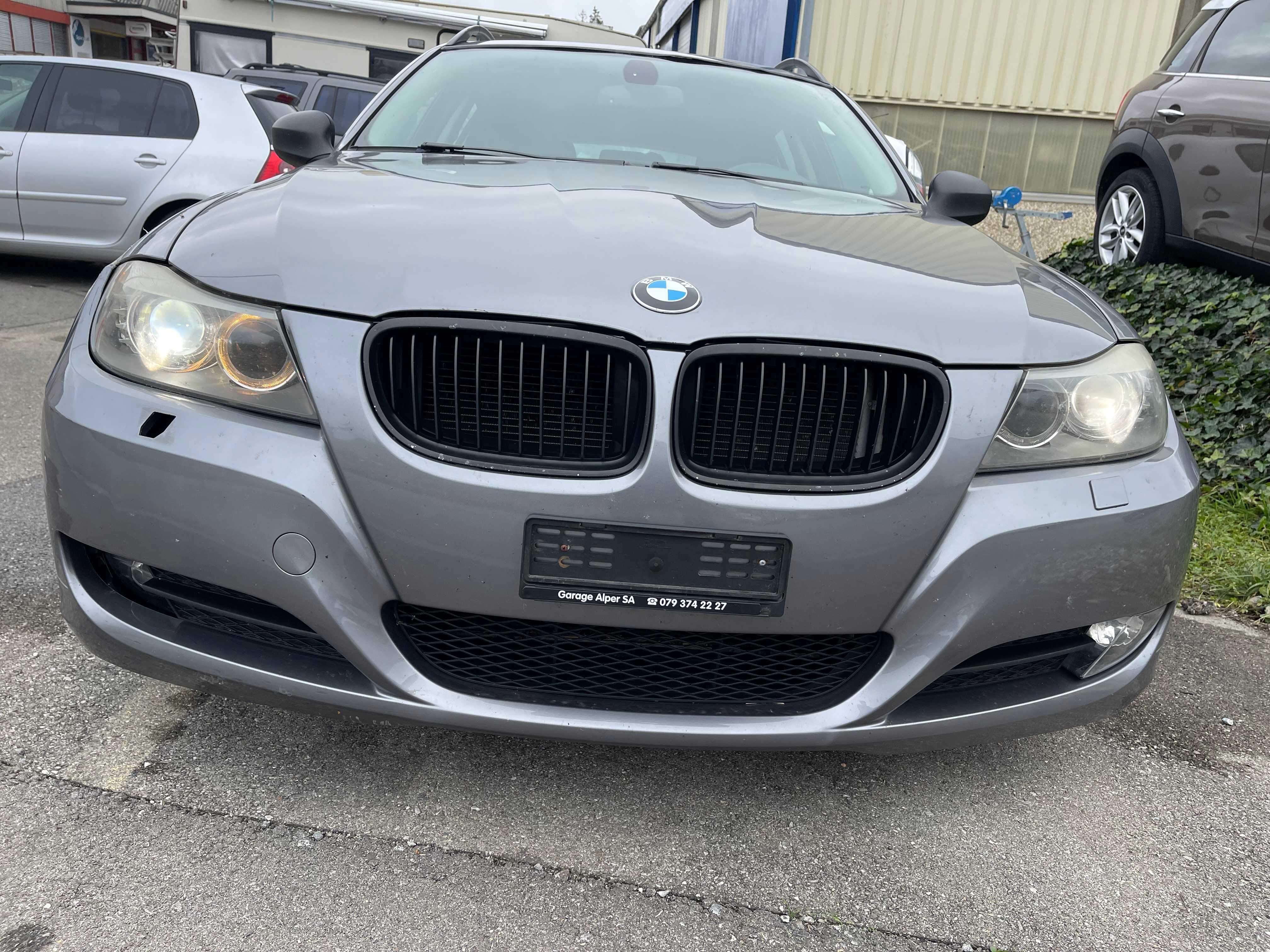 BMW 320i Touring Dynamic Edition Steptronic