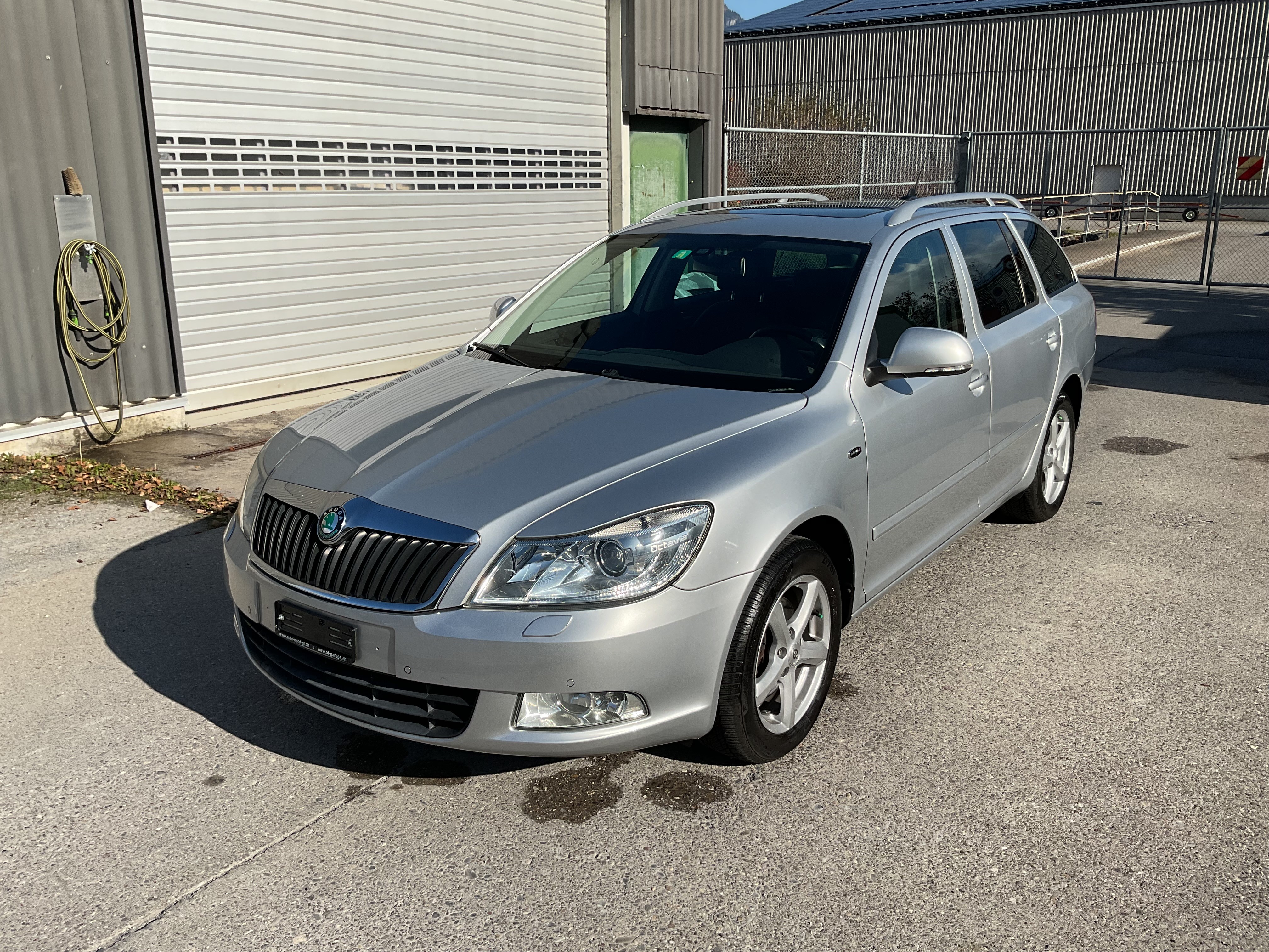 SKODA Octavia Combi 2.0 TDI Laurin & Klement 4x4 DSG