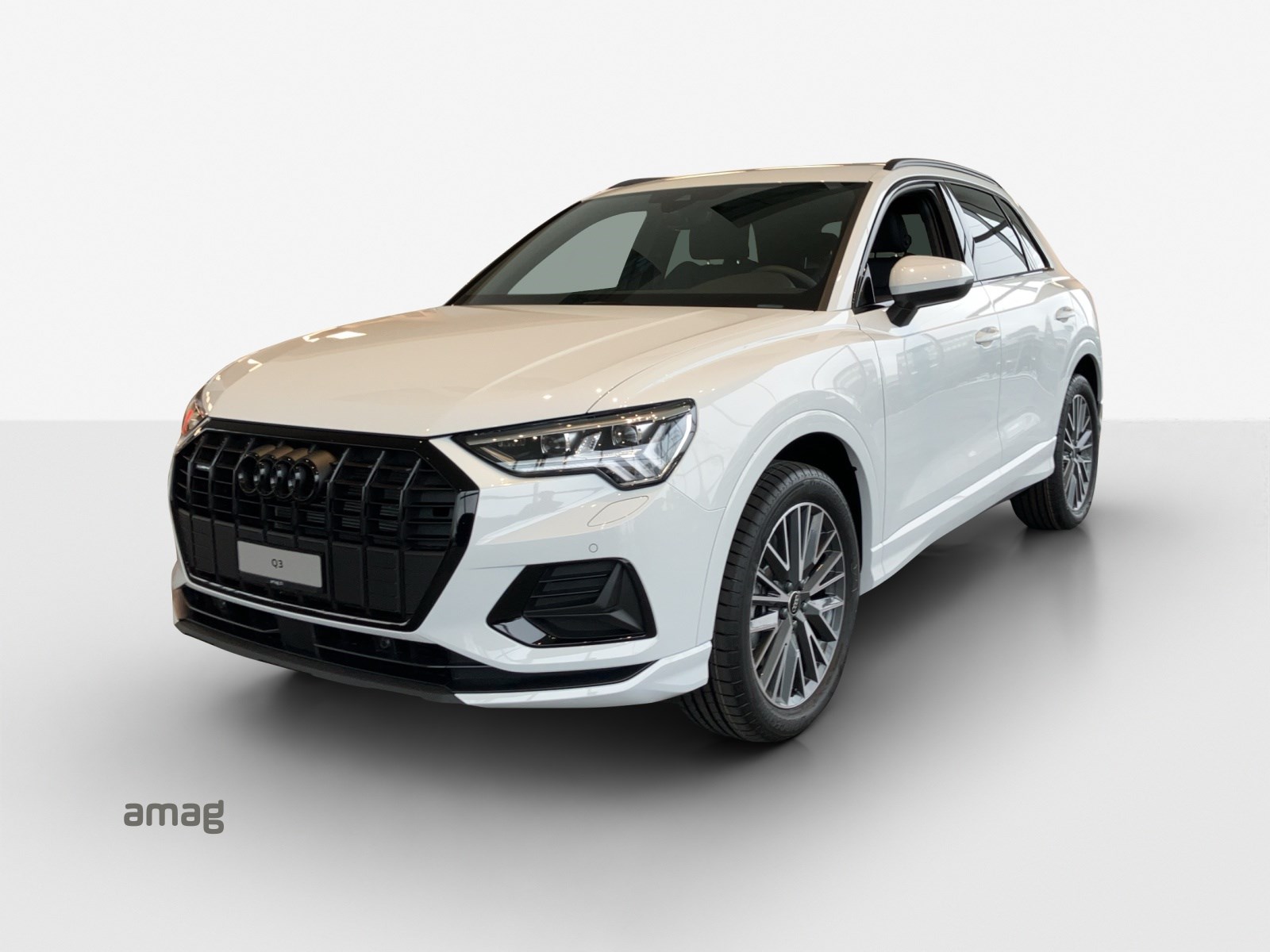 AUDI Q3 40 TFSI advanced quattro S-tronic