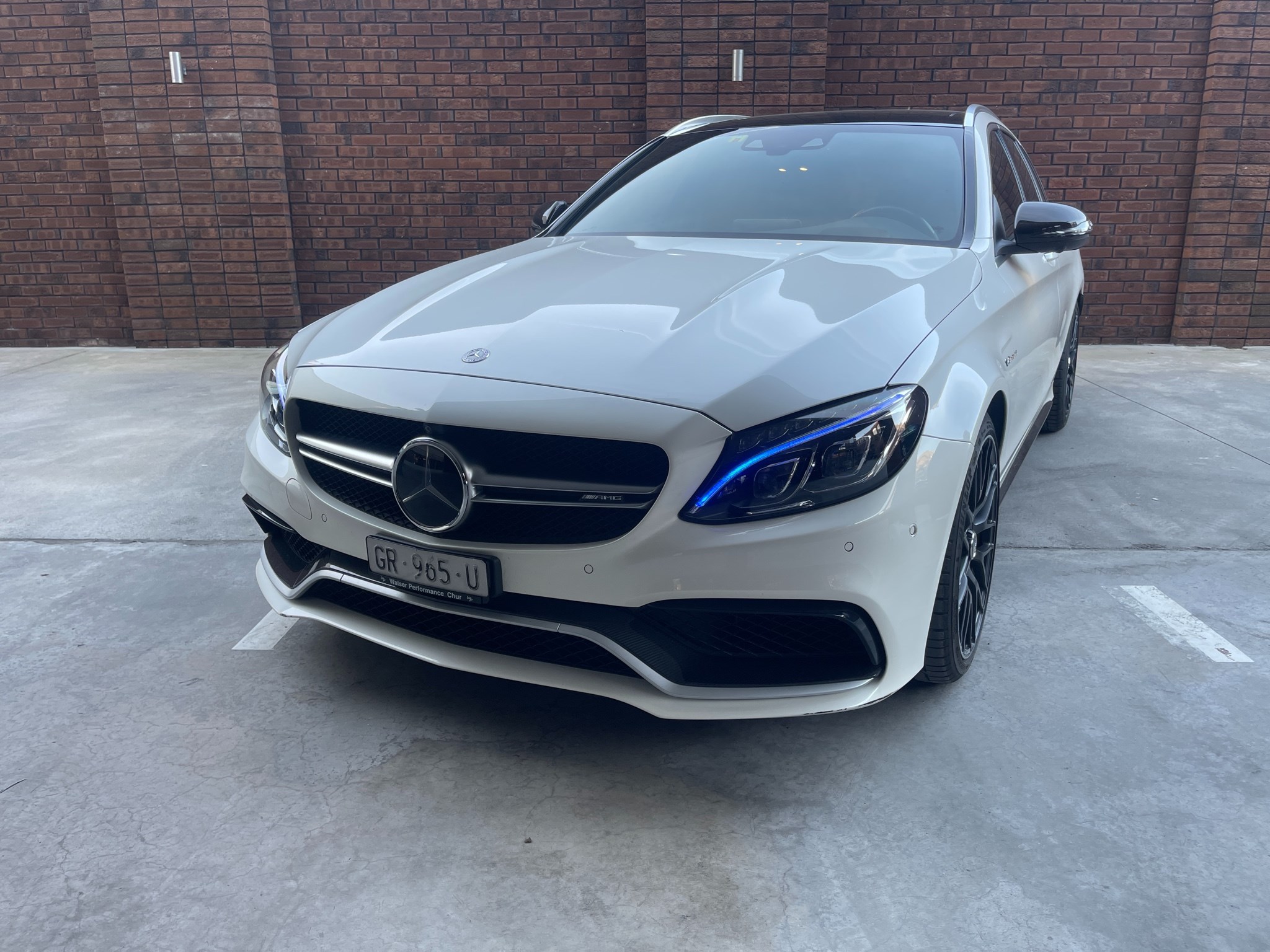 MERCEDES-BENZ C 63 S AMG Speedshift