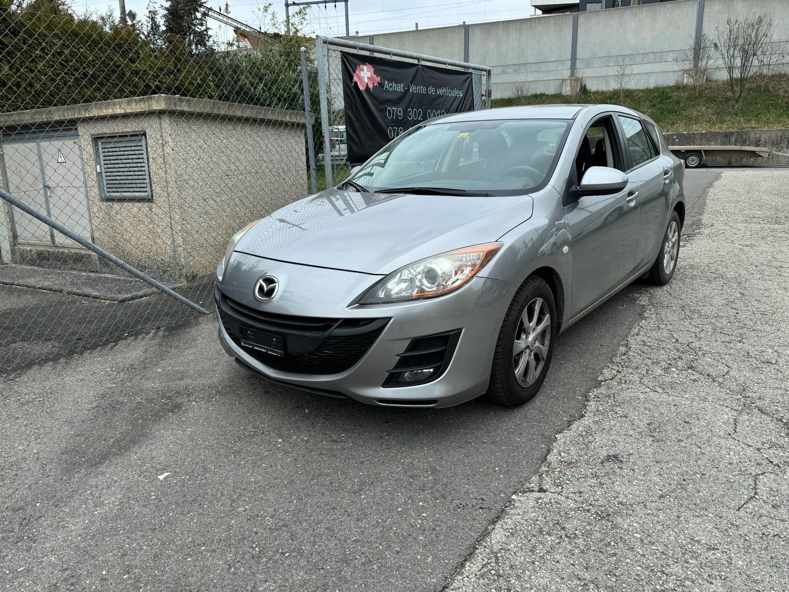 MAZDA 3 1.6 16V Confort