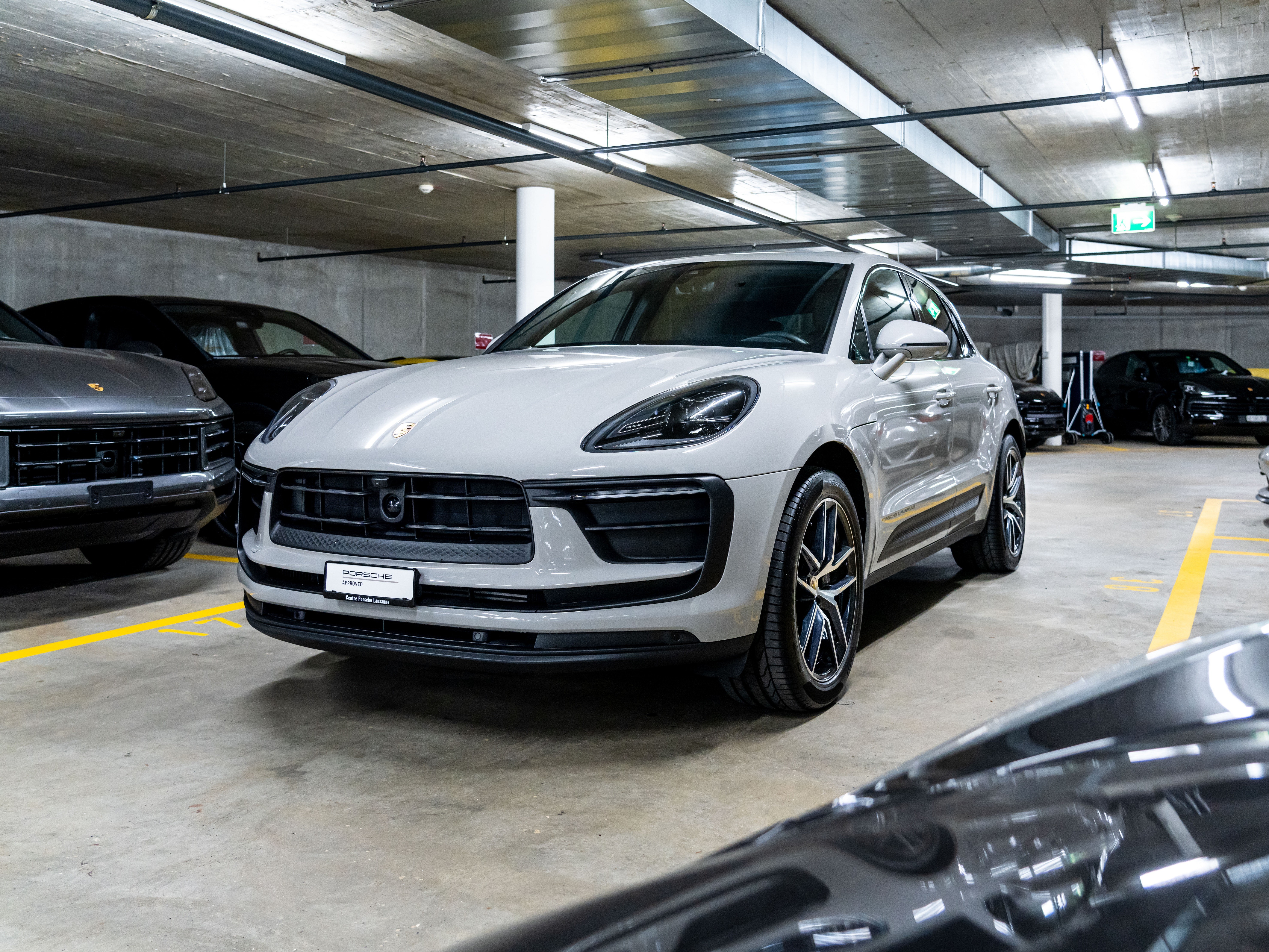 PORSCHE Macan PDK