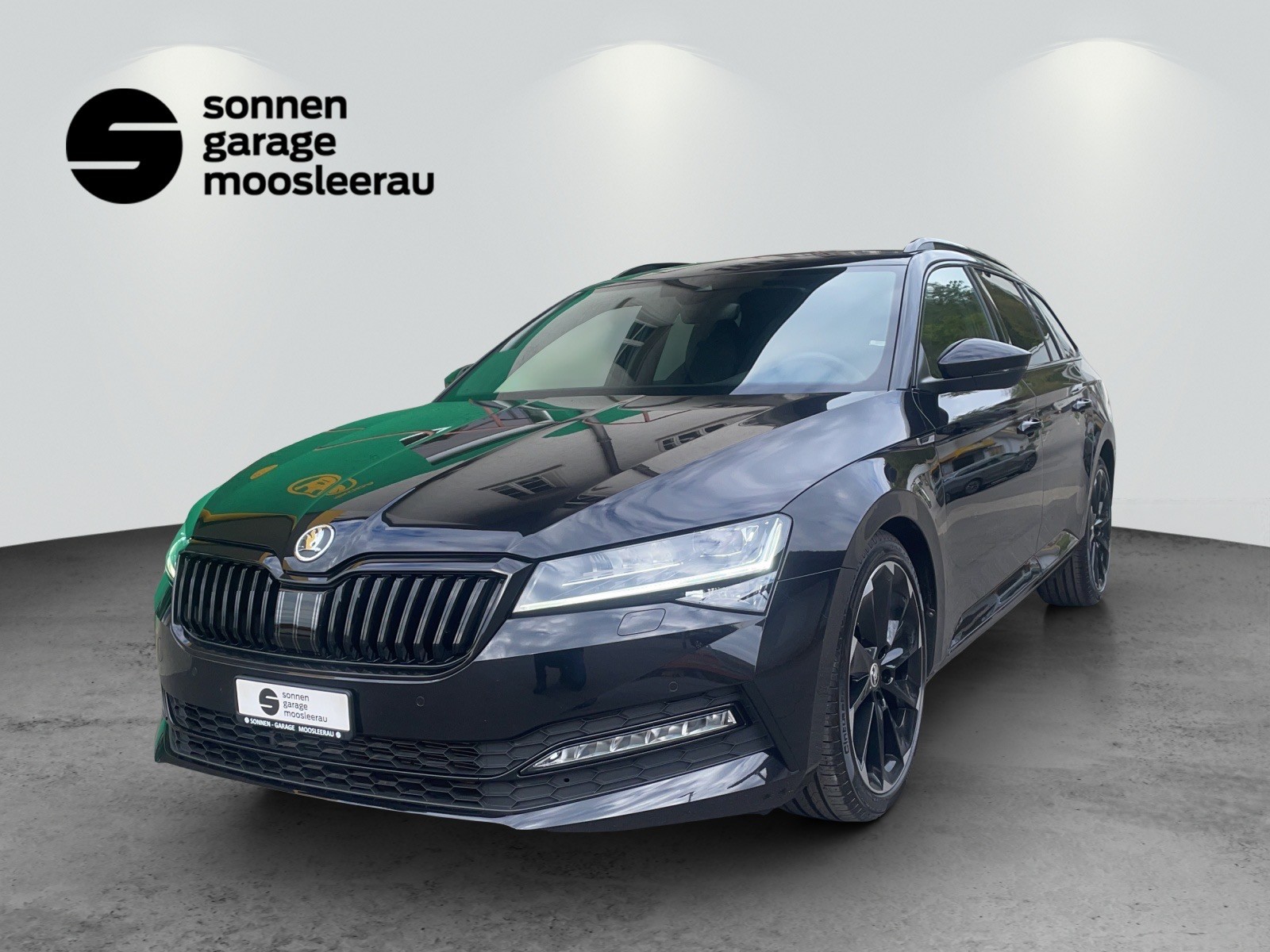 SKODA Superb Combi 2.0 TSI SportLine DSG