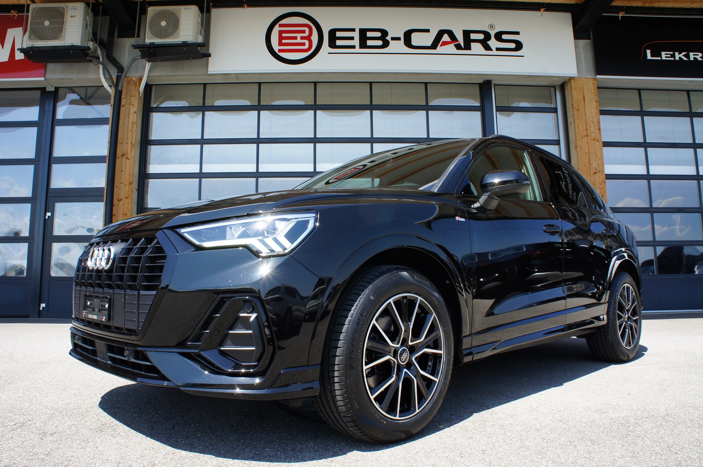 AUDI Q3 35 TFSI S line S-tronic