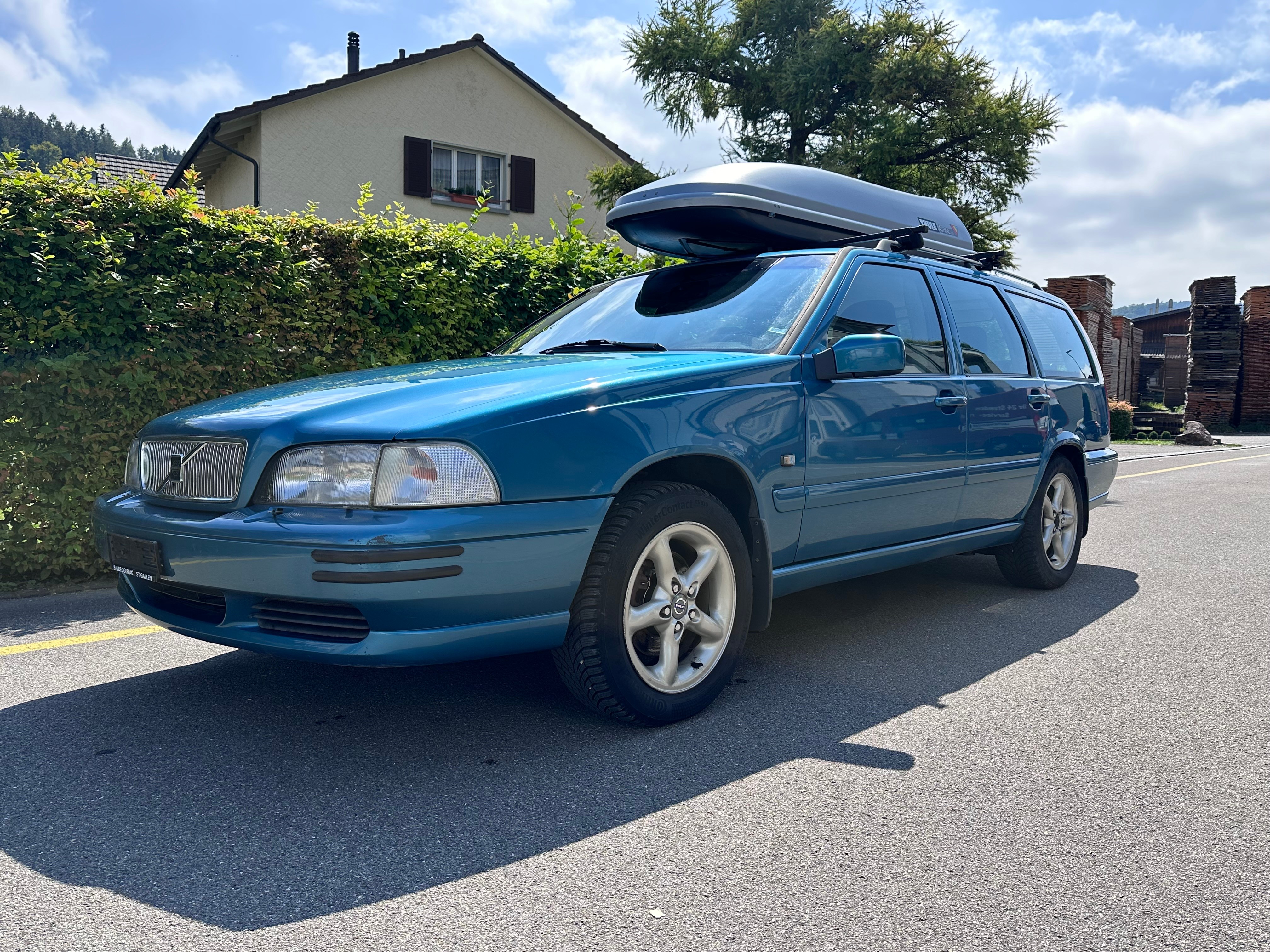 VOLVO V70