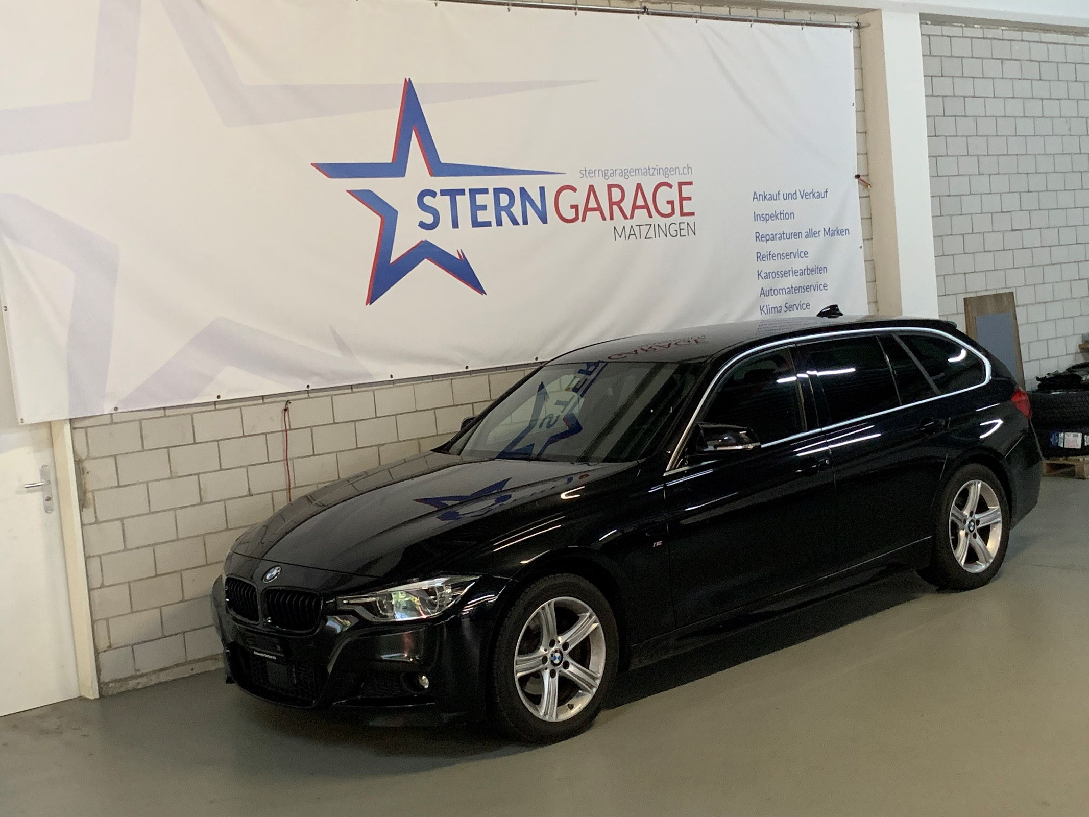 BMW 320d xDrive Touring M Sport Line Steptronic