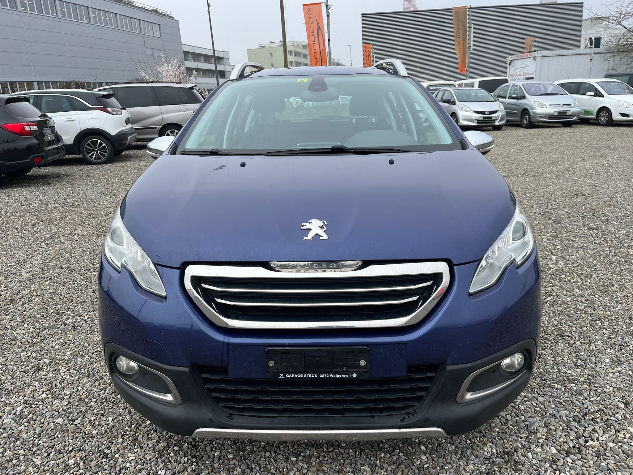 PEUGEOT 2008 1.2 PureTech Allure