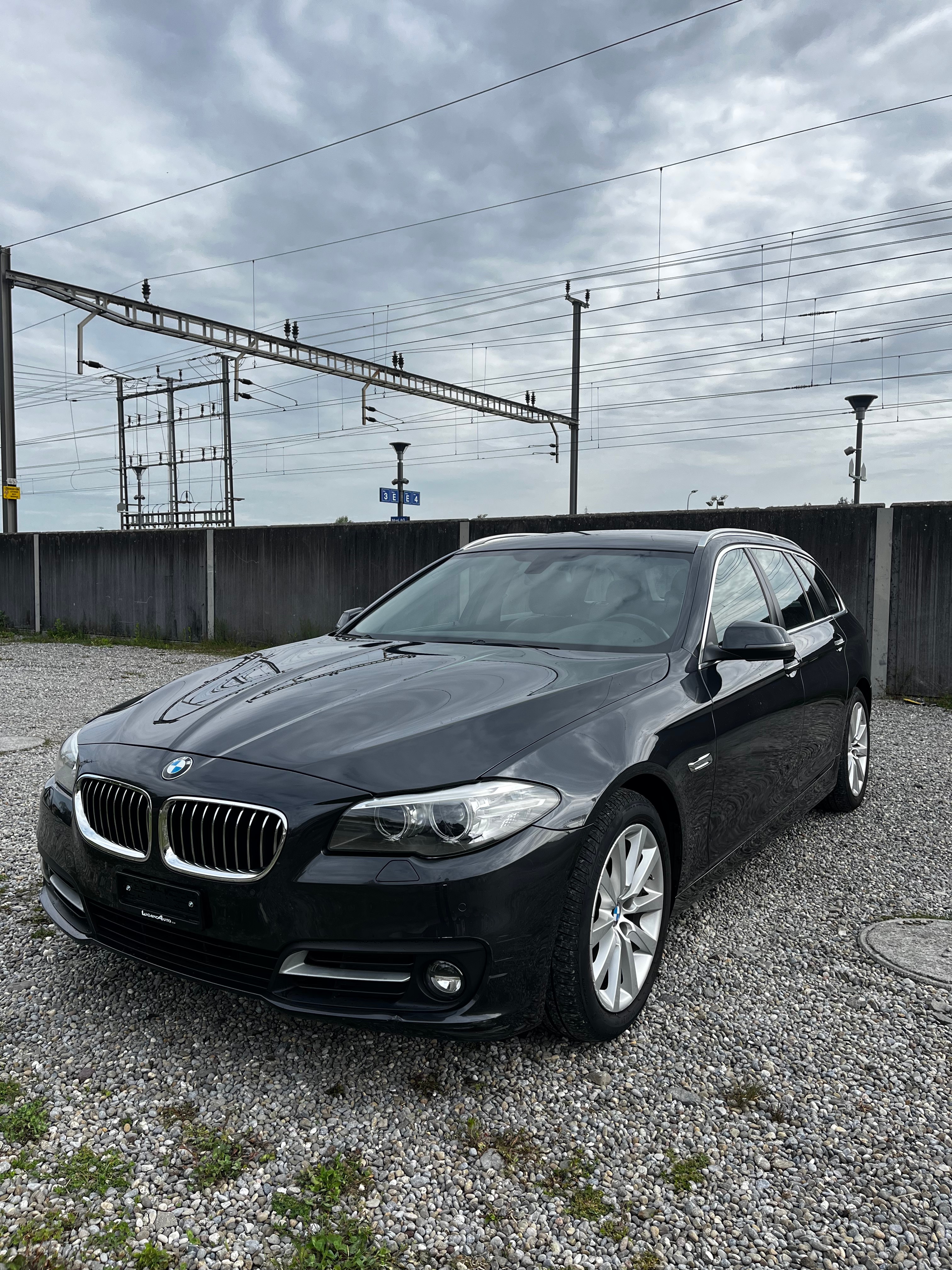 BMW 520d Touring xDrive Luxury Line Steptronic