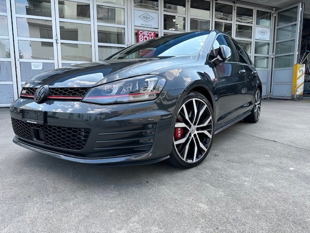 VW Golf 2.0 TSI GTI Performance DSG