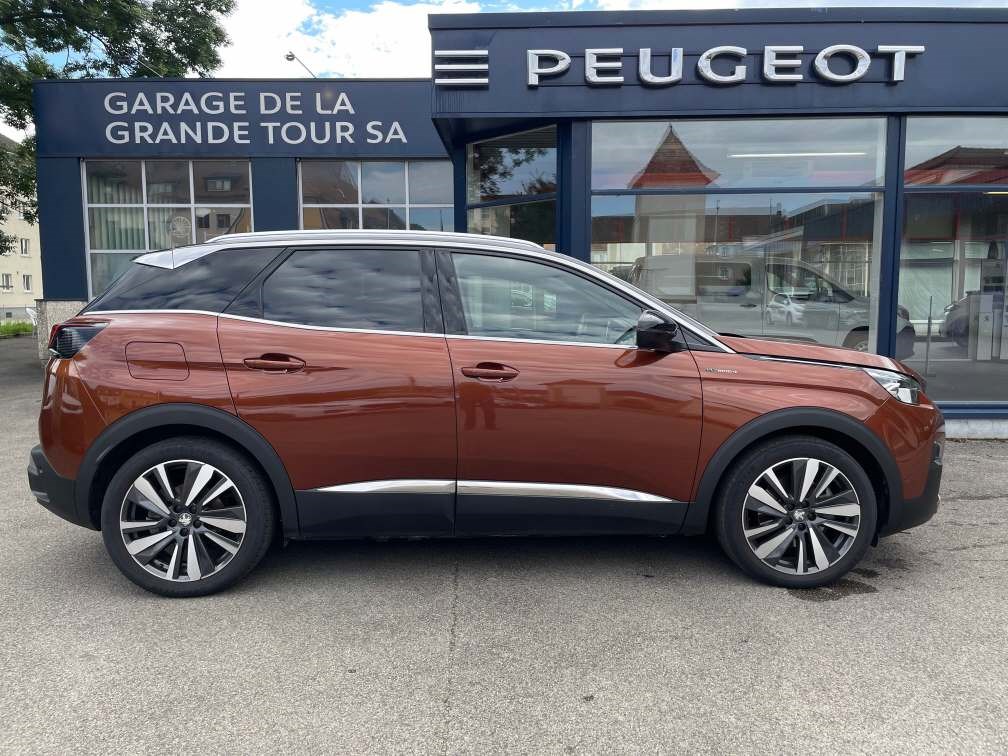 PEUGEOT 3008 1.6 Plug-in Hybrid4 GT