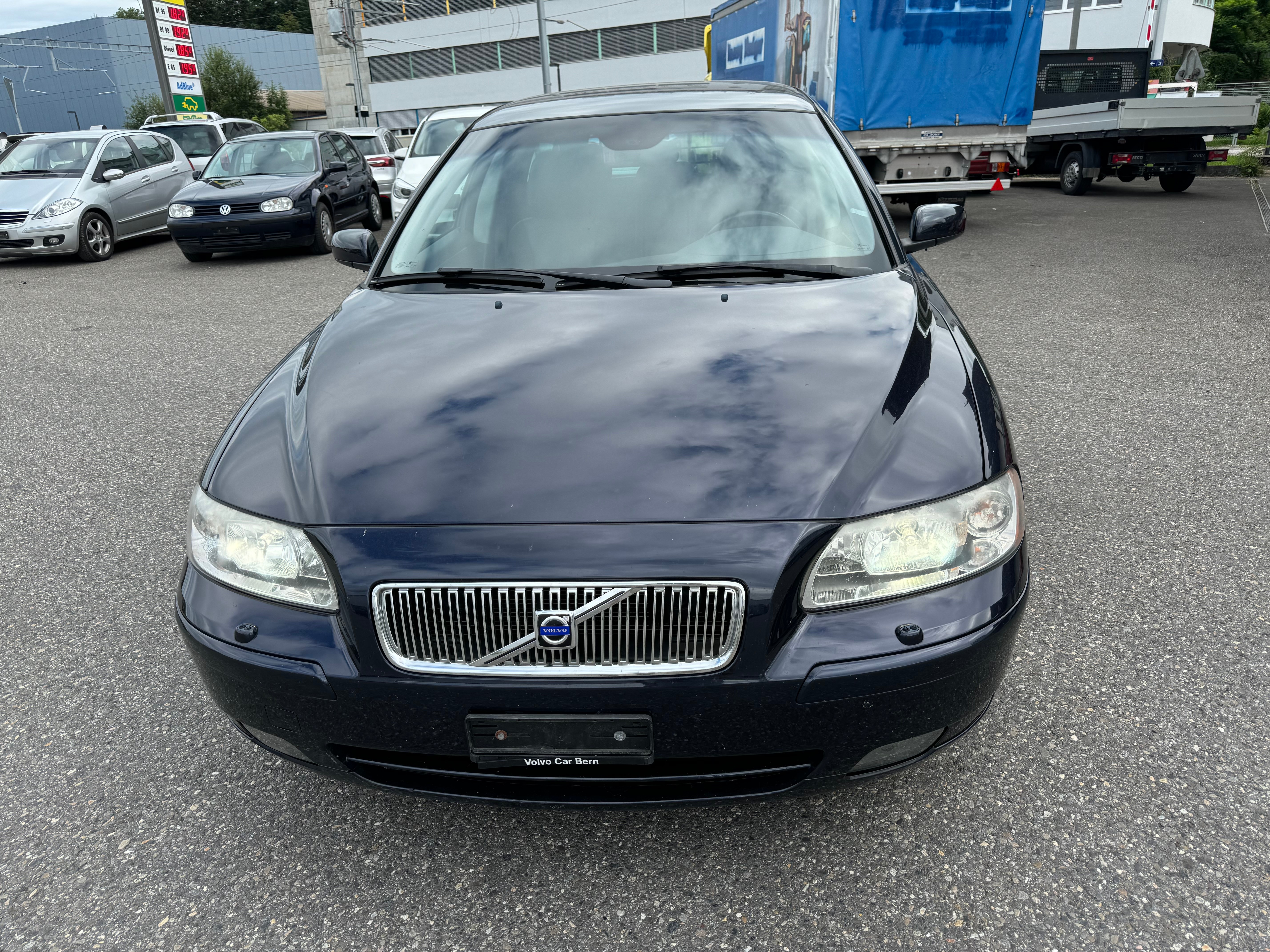 VOLVO V70 2.0T Kinetic