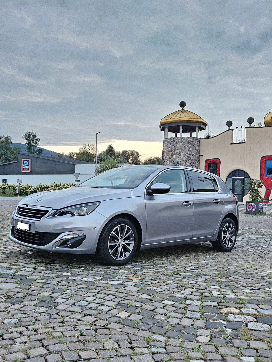 PEUGEOT 308 1.6 BlueHDI Active Automatic