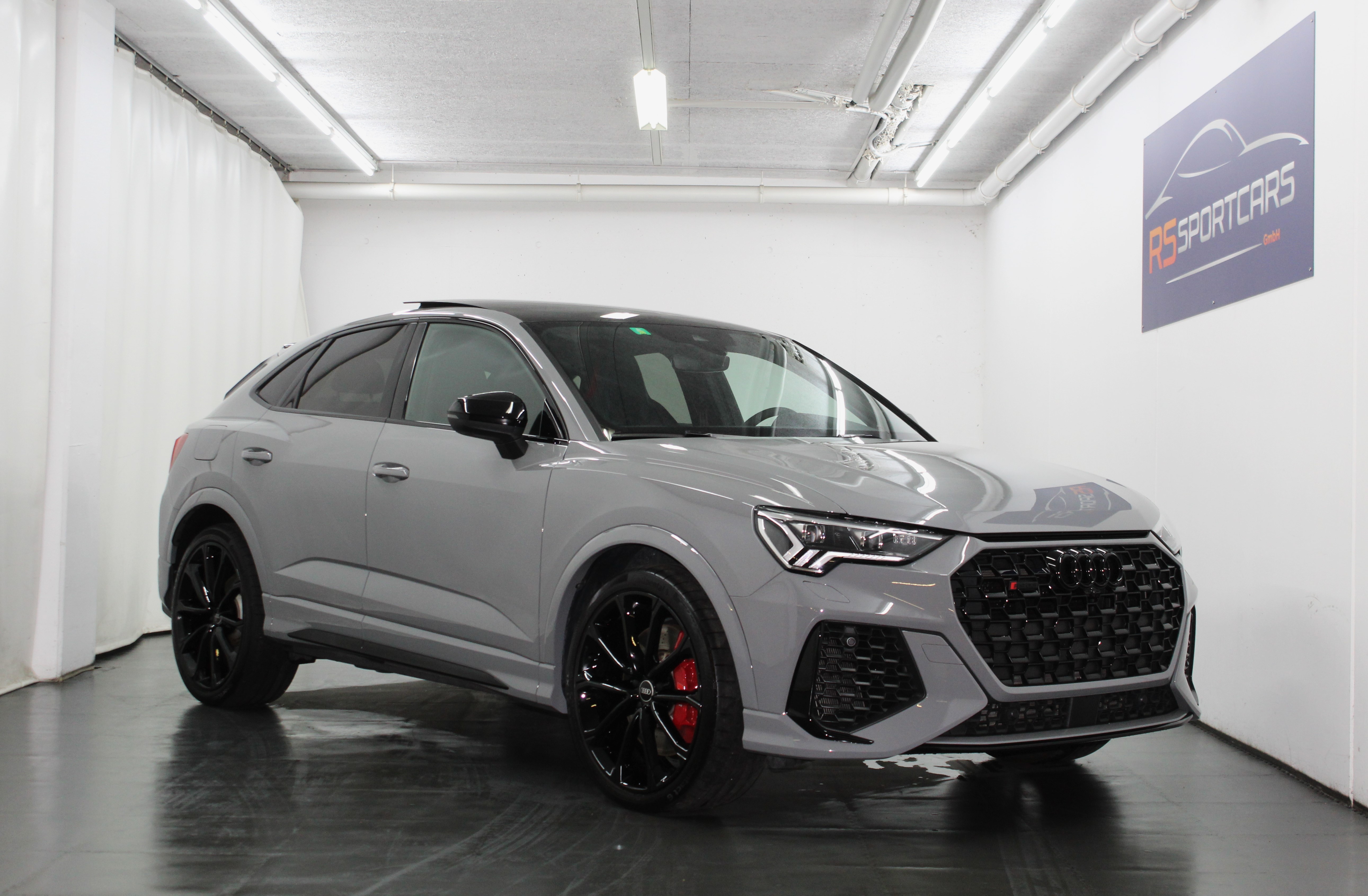 AUDI RS Q3 Sportback quattro S tronic 400 / CH- Fahrzeug