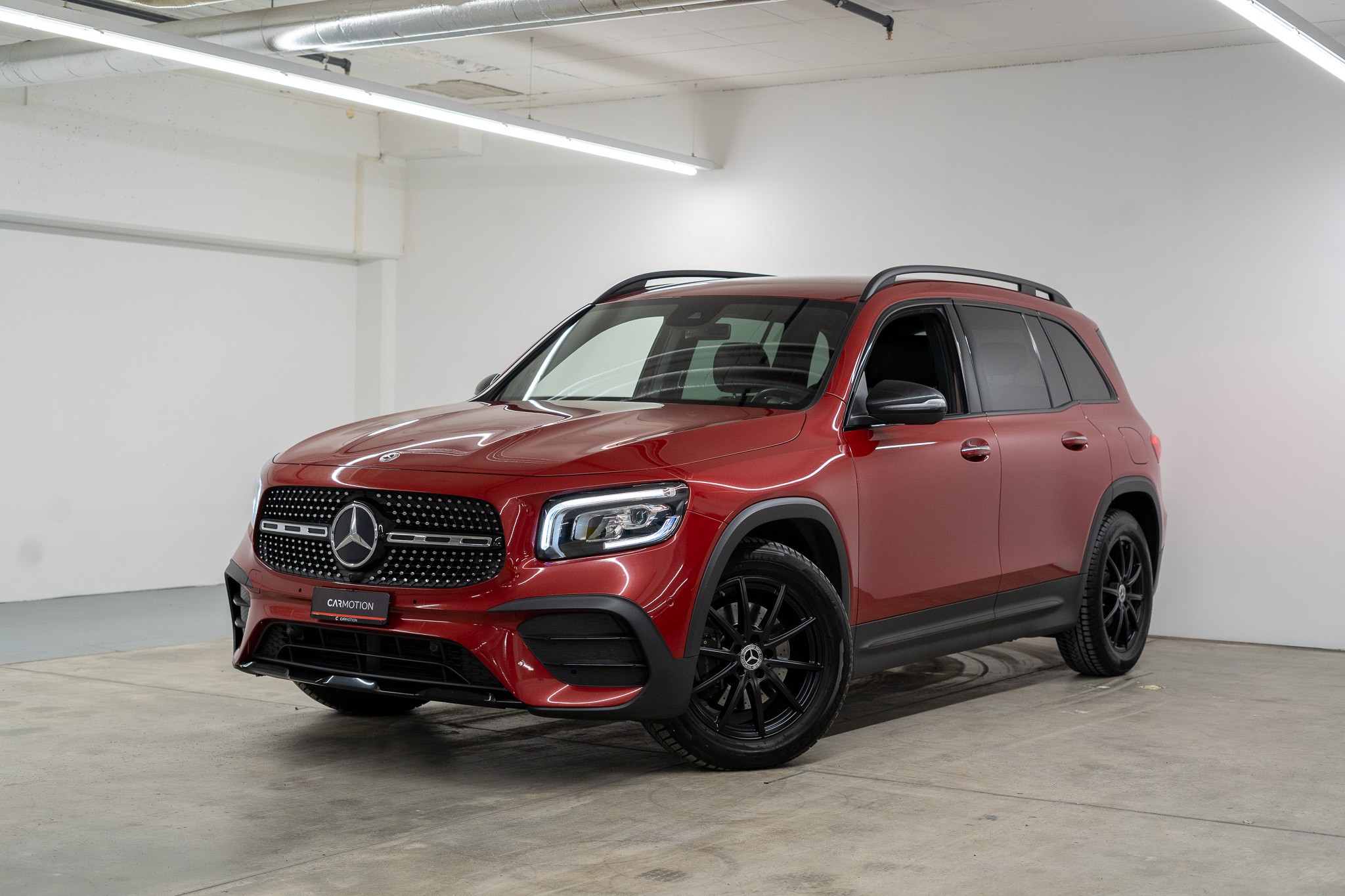 MERCEDES-BENZ GLB 200 d AMG Line 4matic