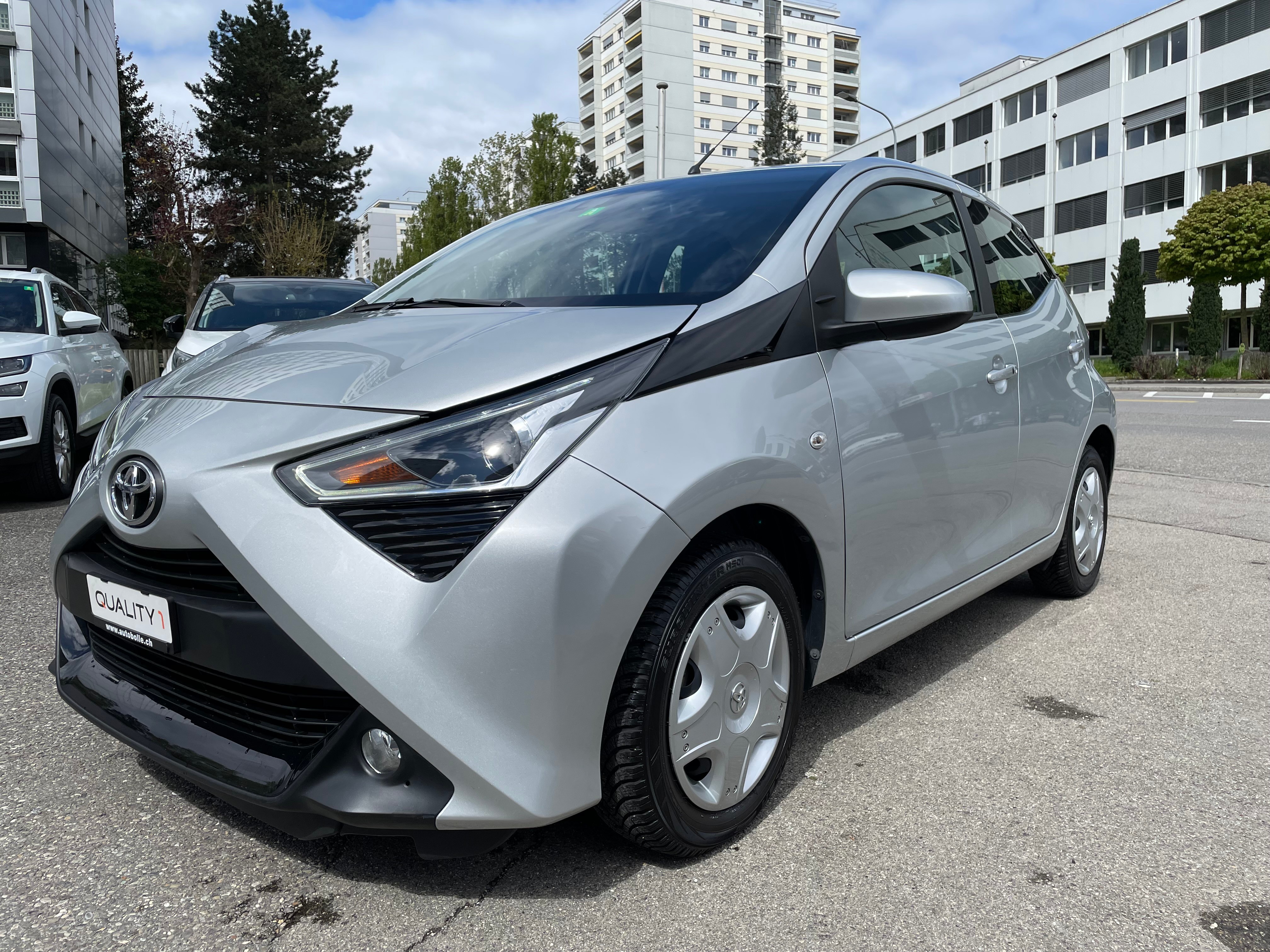 TOYOTA Aygo 1.0 VVT-i Trend X-shift