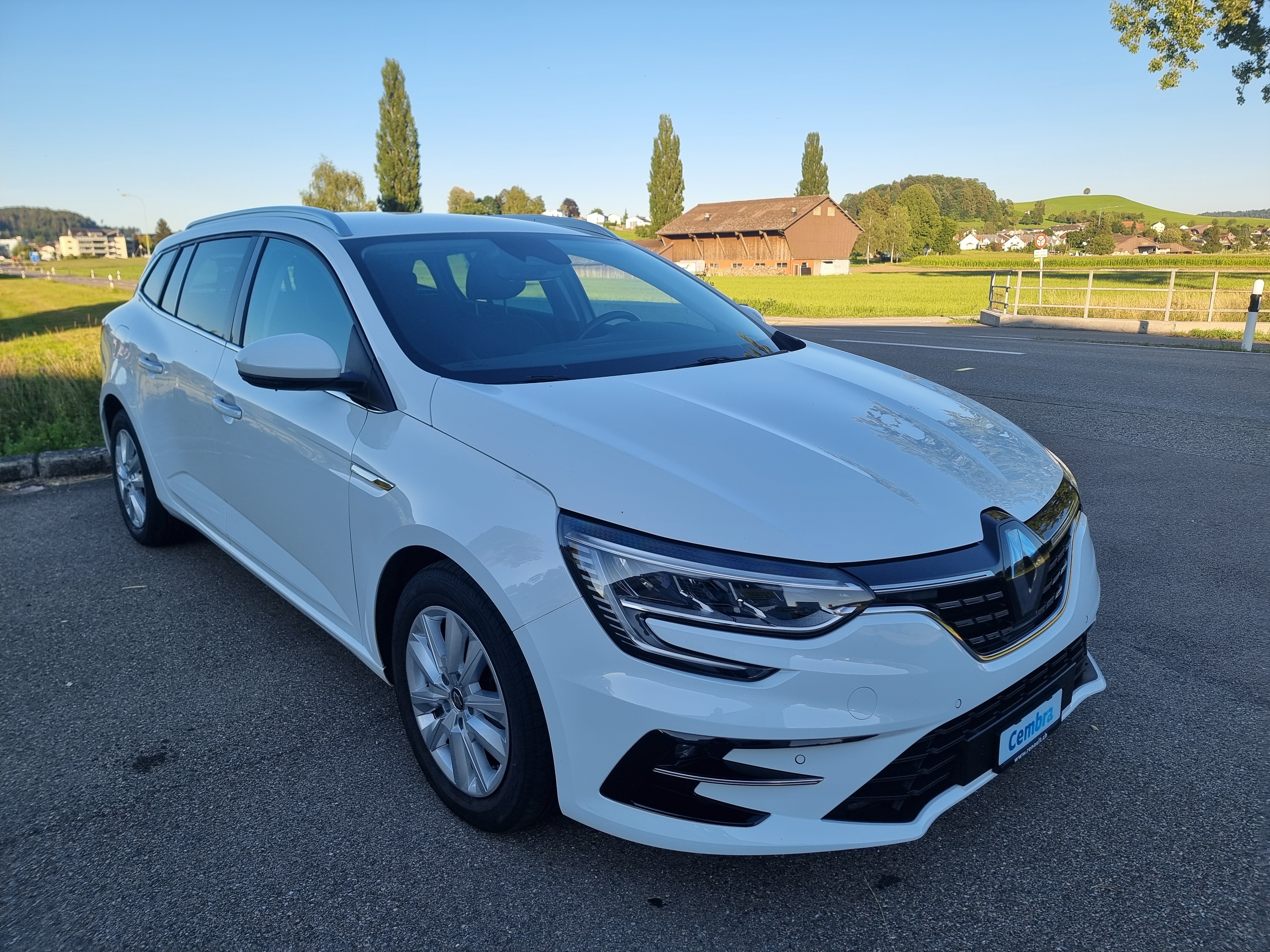 RENAULT Mégane Grandtour 1.5 dCi Intens EDC