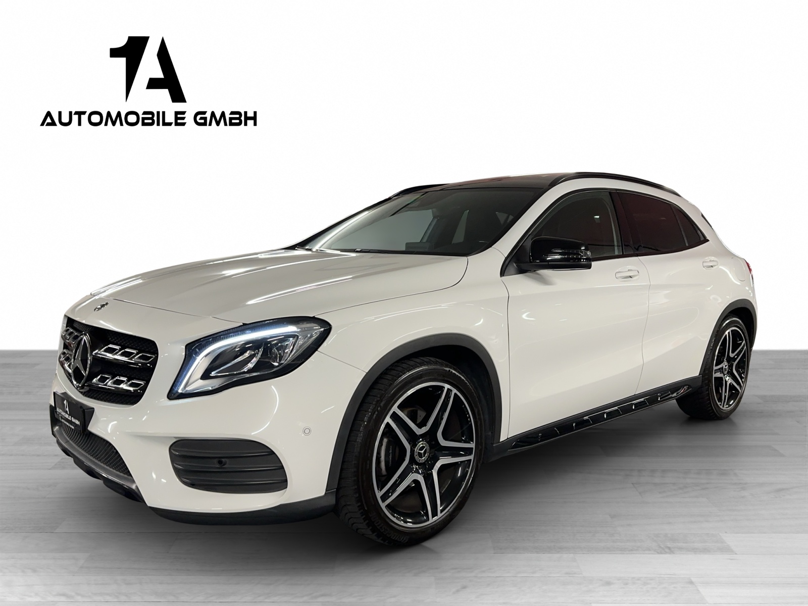 MERCEDES-BENZ GLA 200 AMG Line 7G-DCT