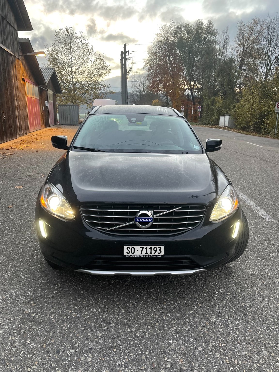 VOLVO XC60 D4 AWD Husky Edition Geartronic