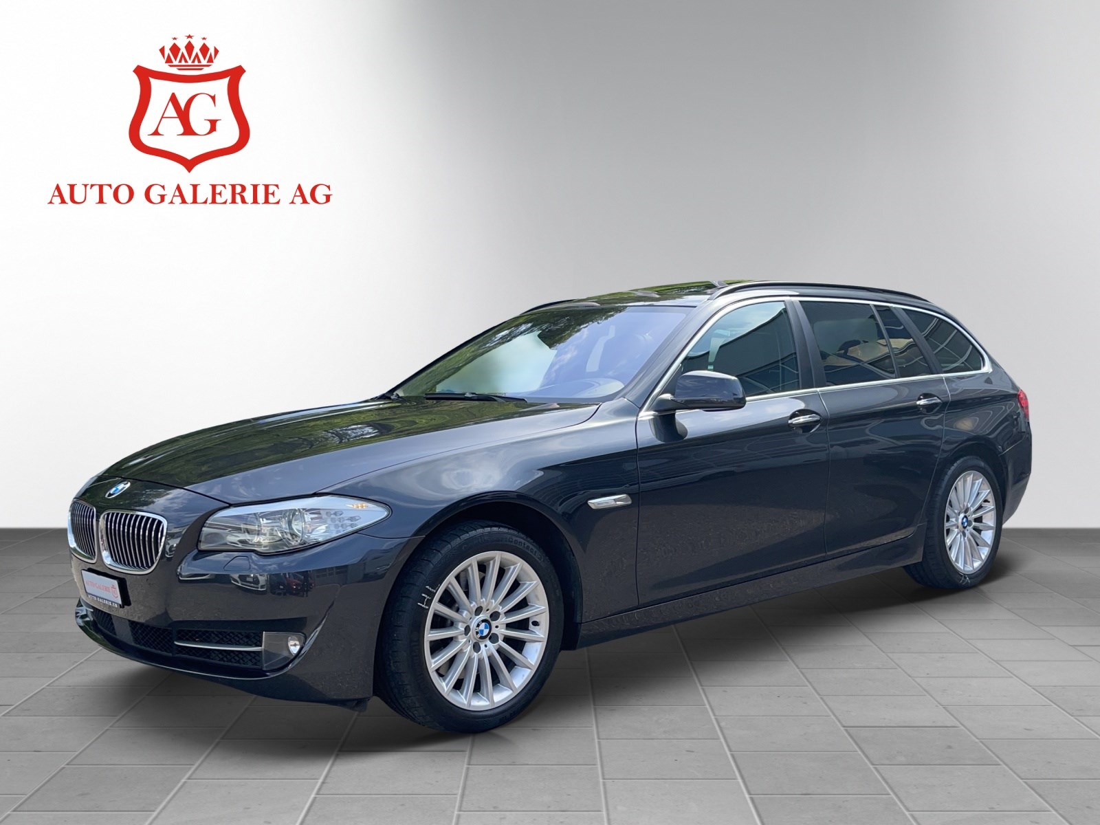 BMW 530d xDrive Touring Steptronic