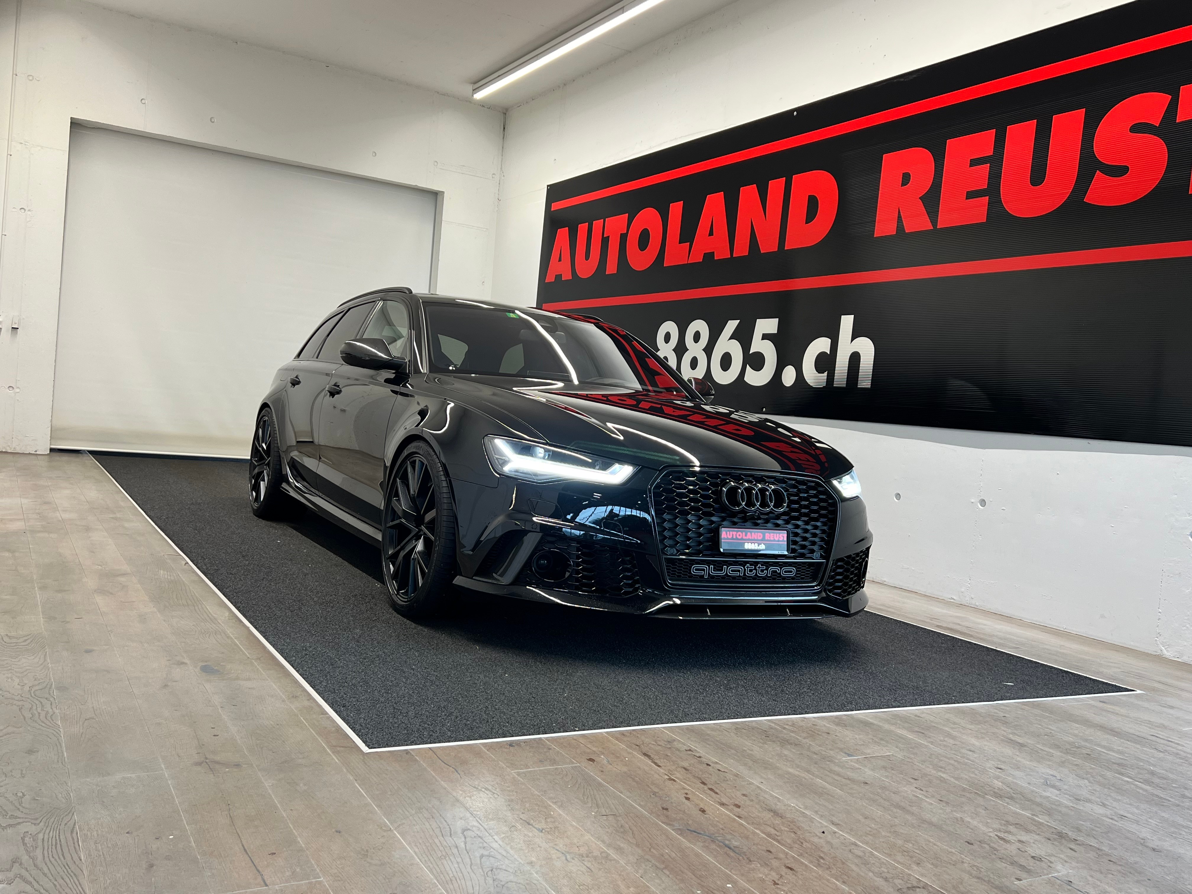 AUDI RS6 Avant 4.0 TFSI V8 performance quattro