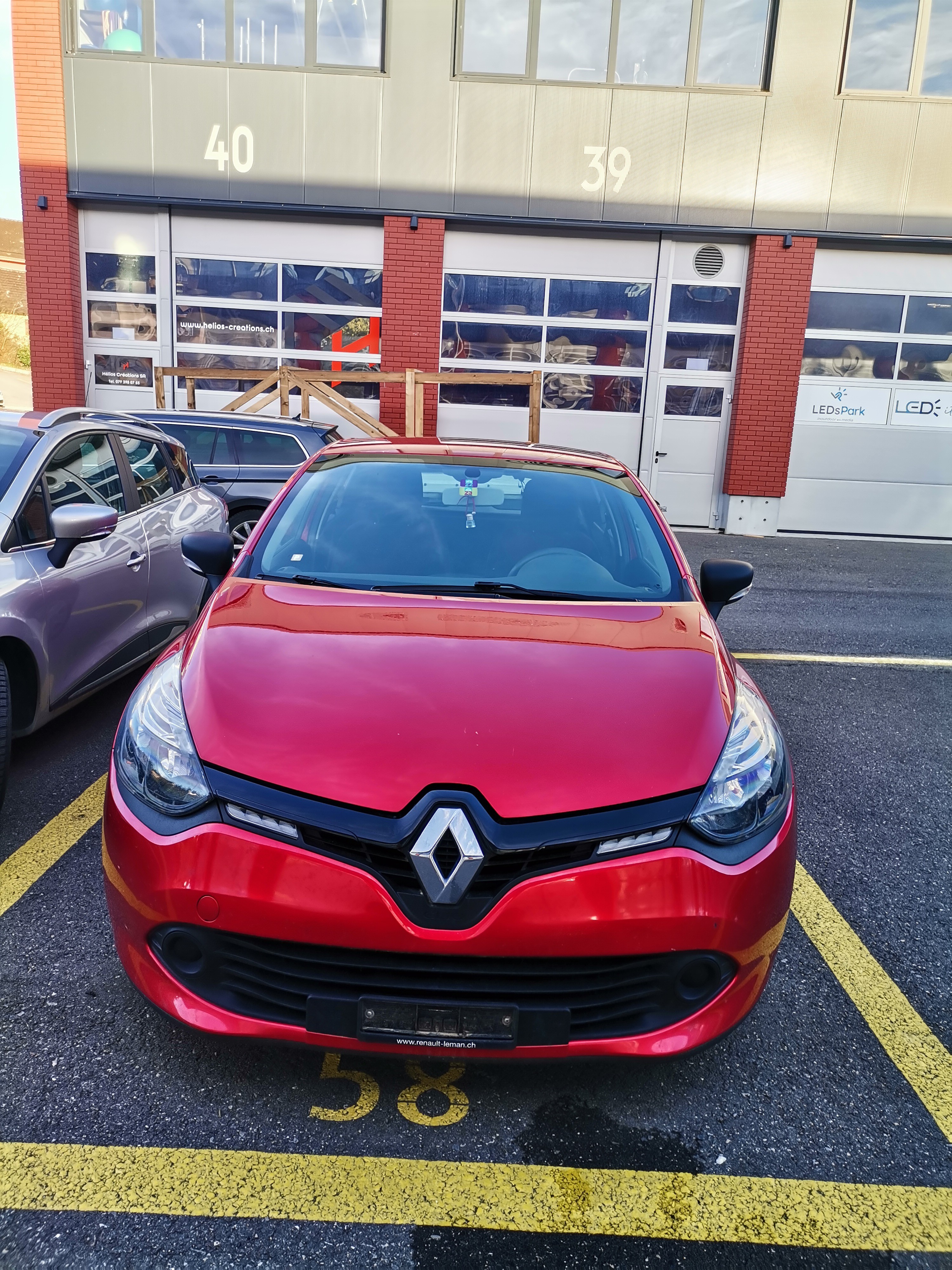 RENAULT Clio 1.2 16V Authentique