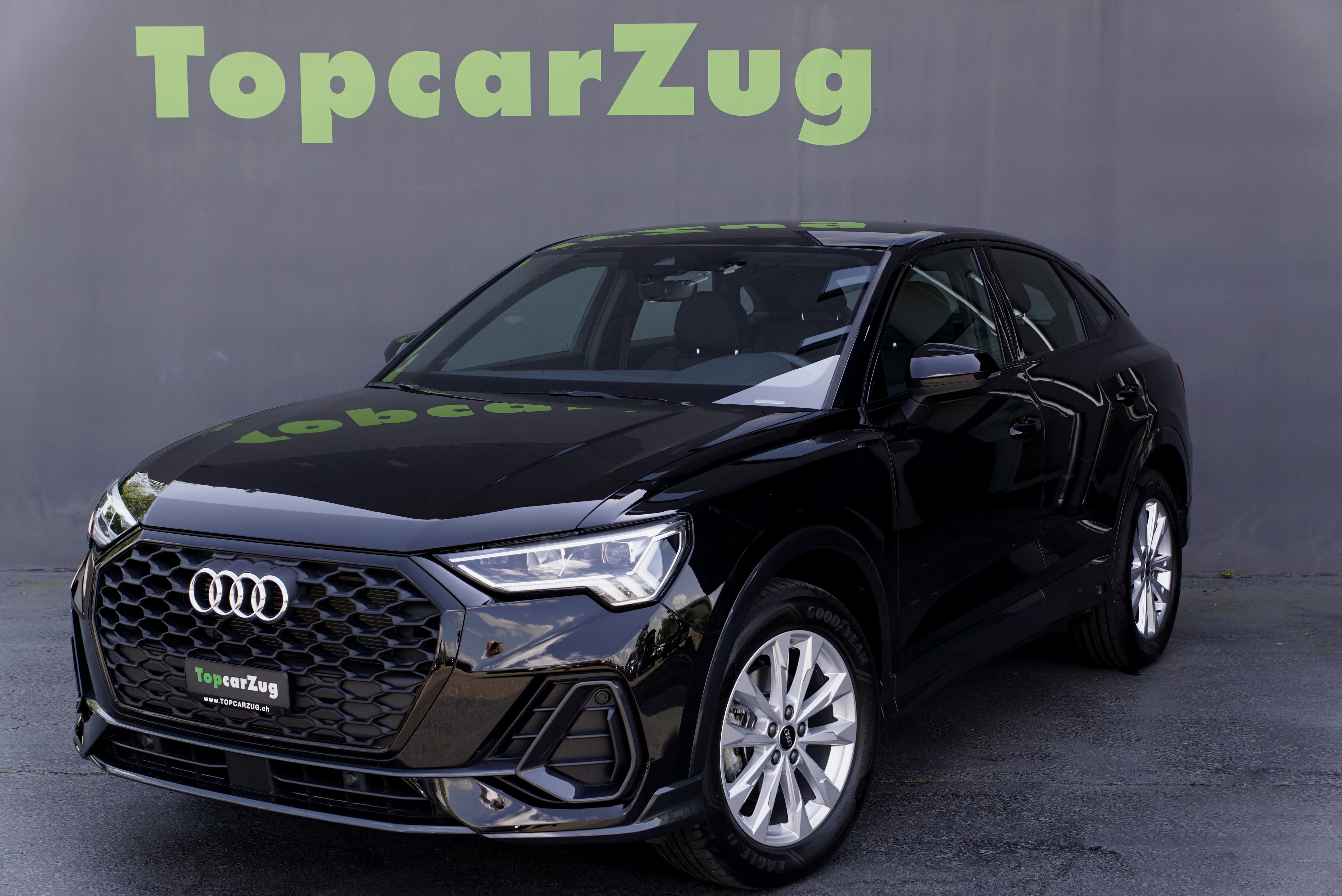 AUDI Q3 Sportback 35 TFSI Automat / CH-Fahrzeug mit Gratis Service