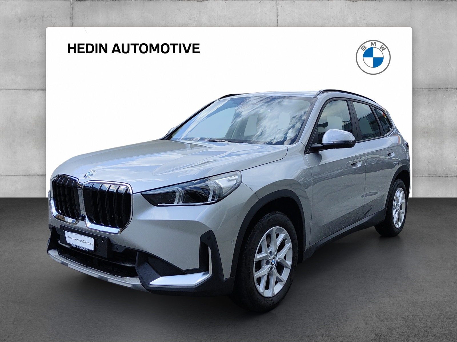 BMW X1 xDrive 23i 48V