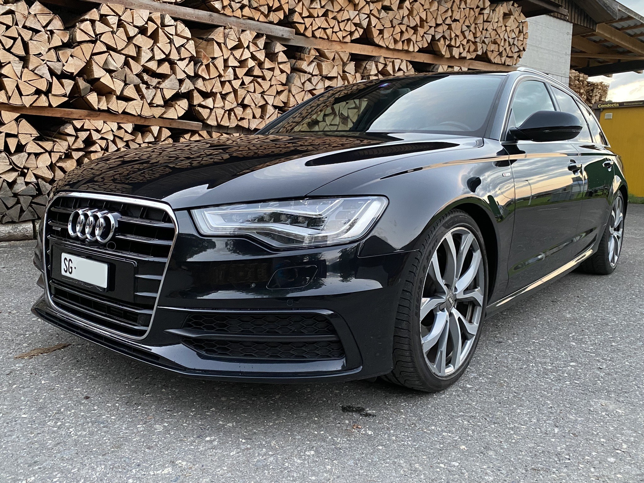 AUDI A6 Avant 3.0 TDI V6 clean diesel quattro S-tronic