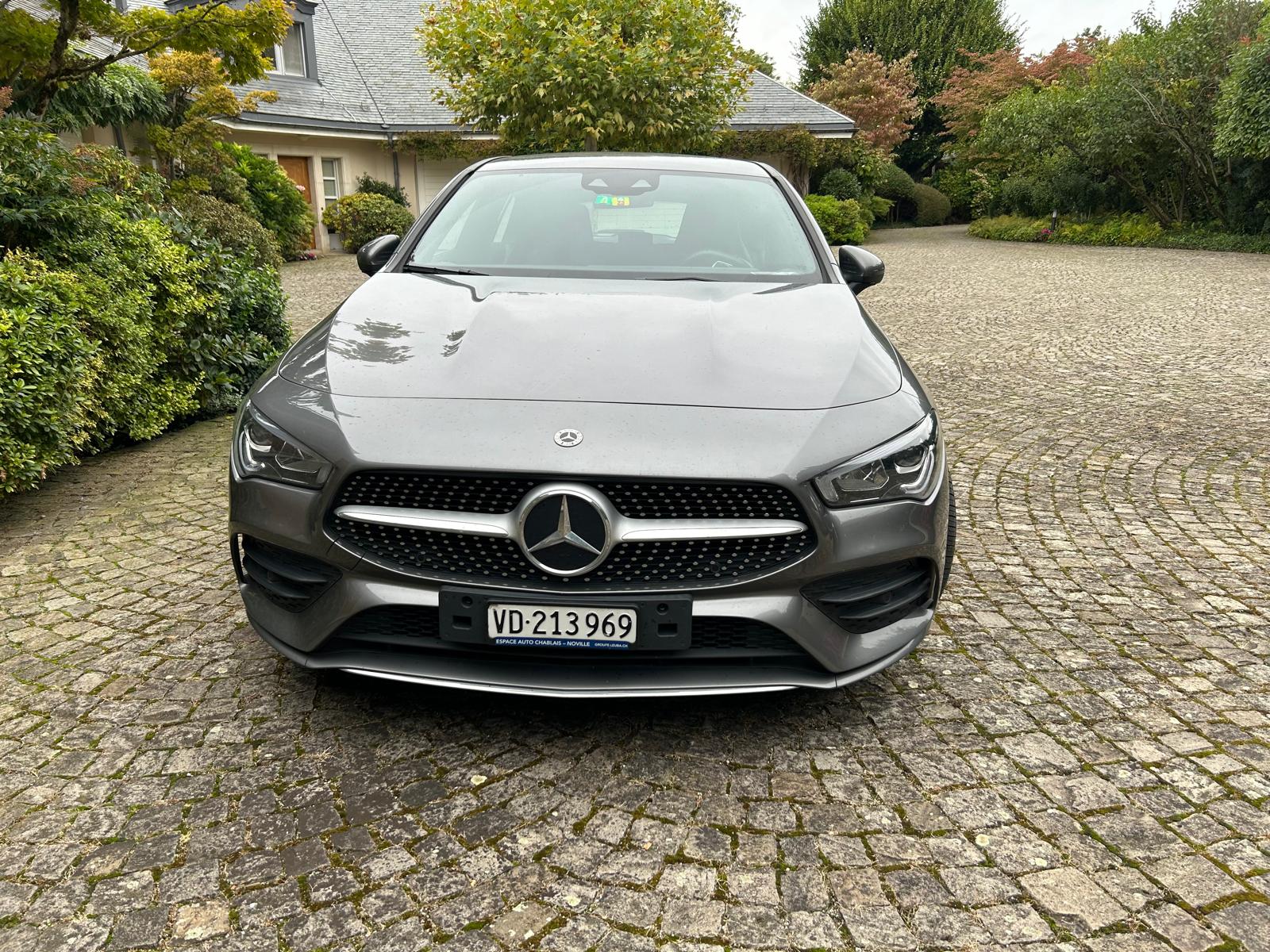 MERCEDES-BENZ CLA Shooting Brake 200 AMG Line 7G-DCT