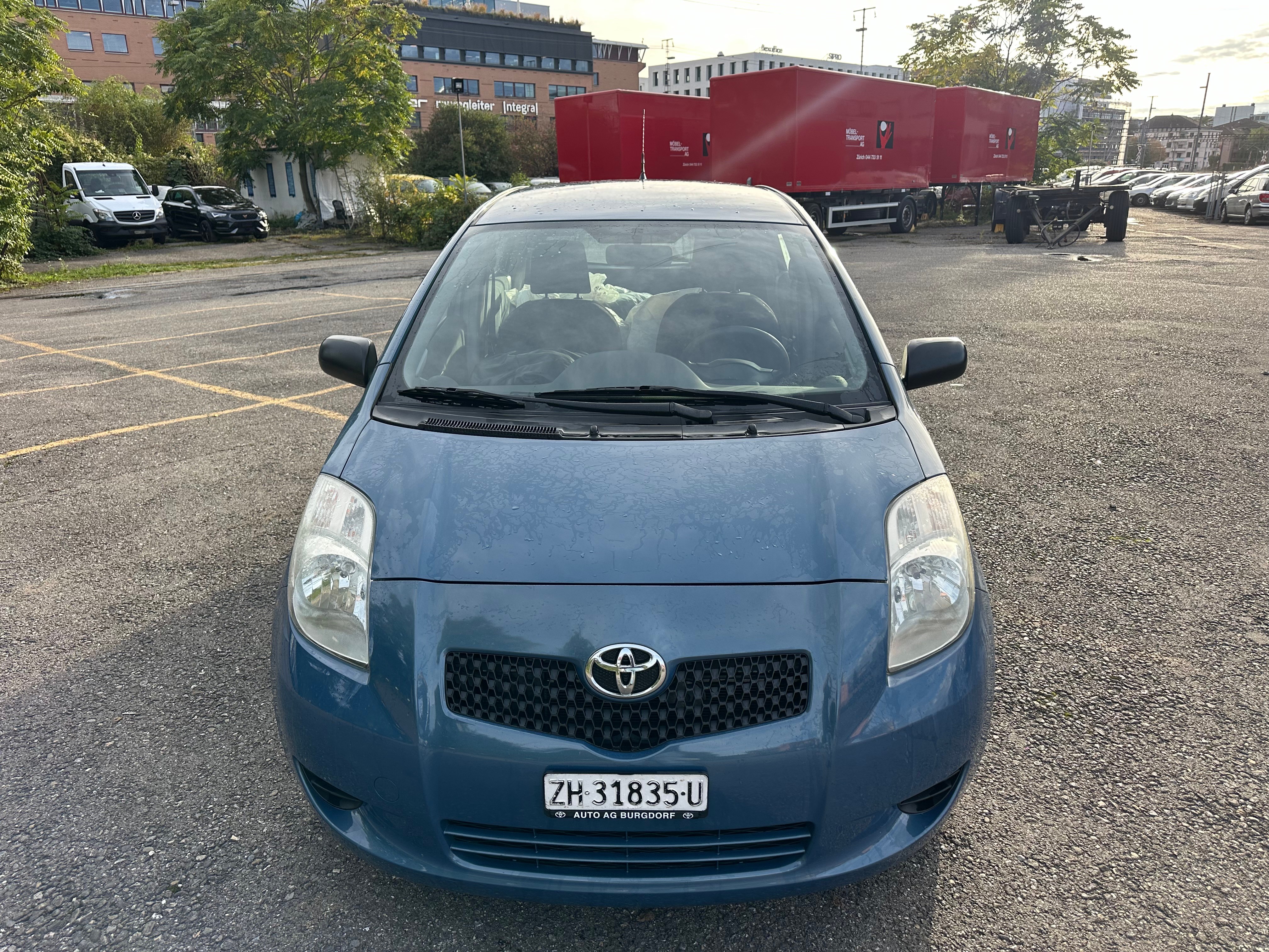 TOYOTA YARIS