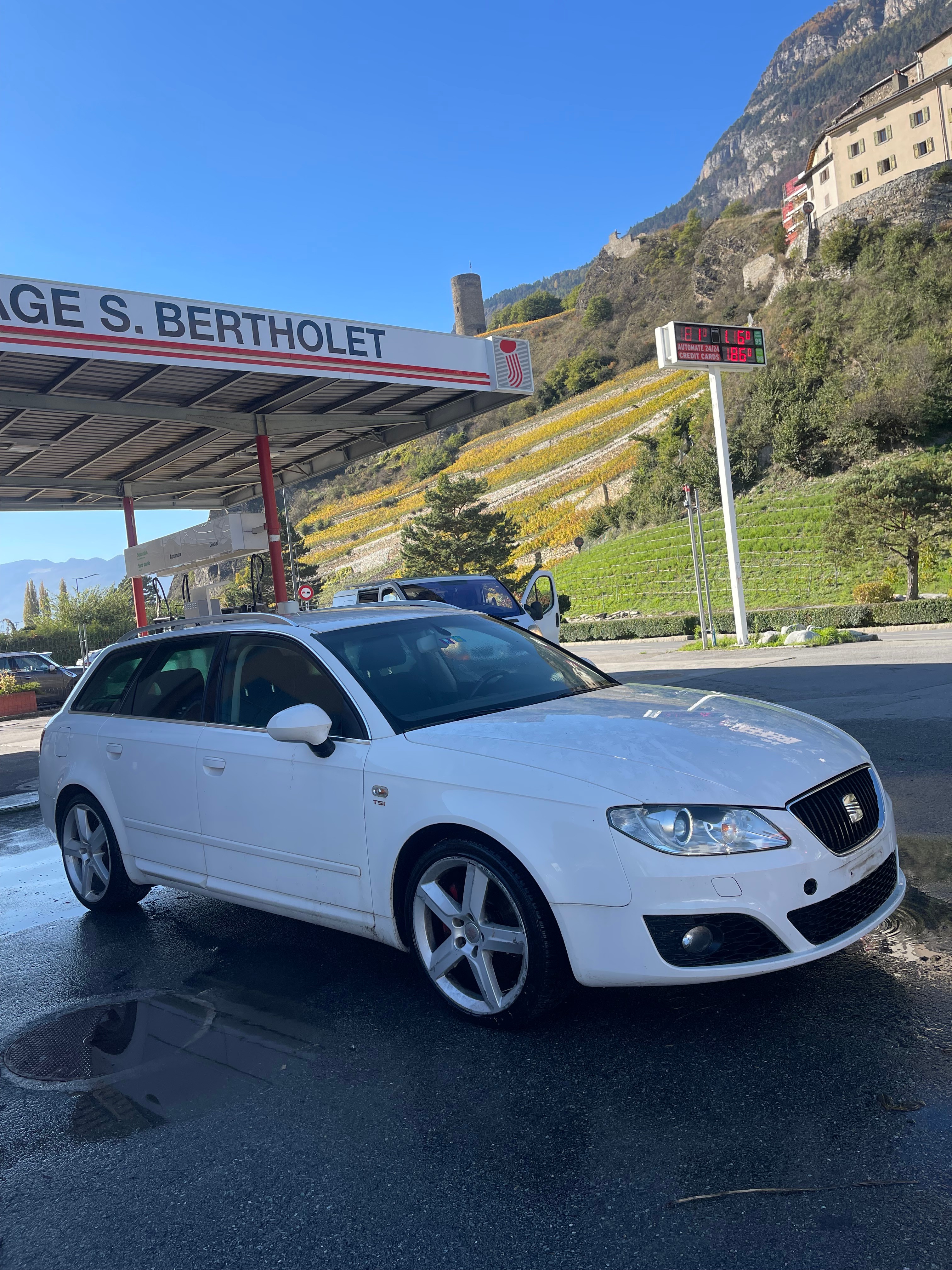 SEAT Exeo ST 2.0 TSI Sport